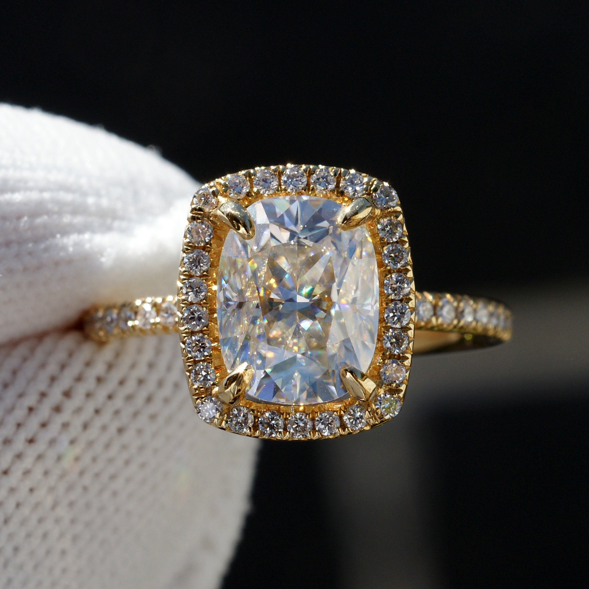 Cushion-Cut Moissanite and Diamond Halo Engagement Ring – The Caitlin Yellow Gold 9xmm