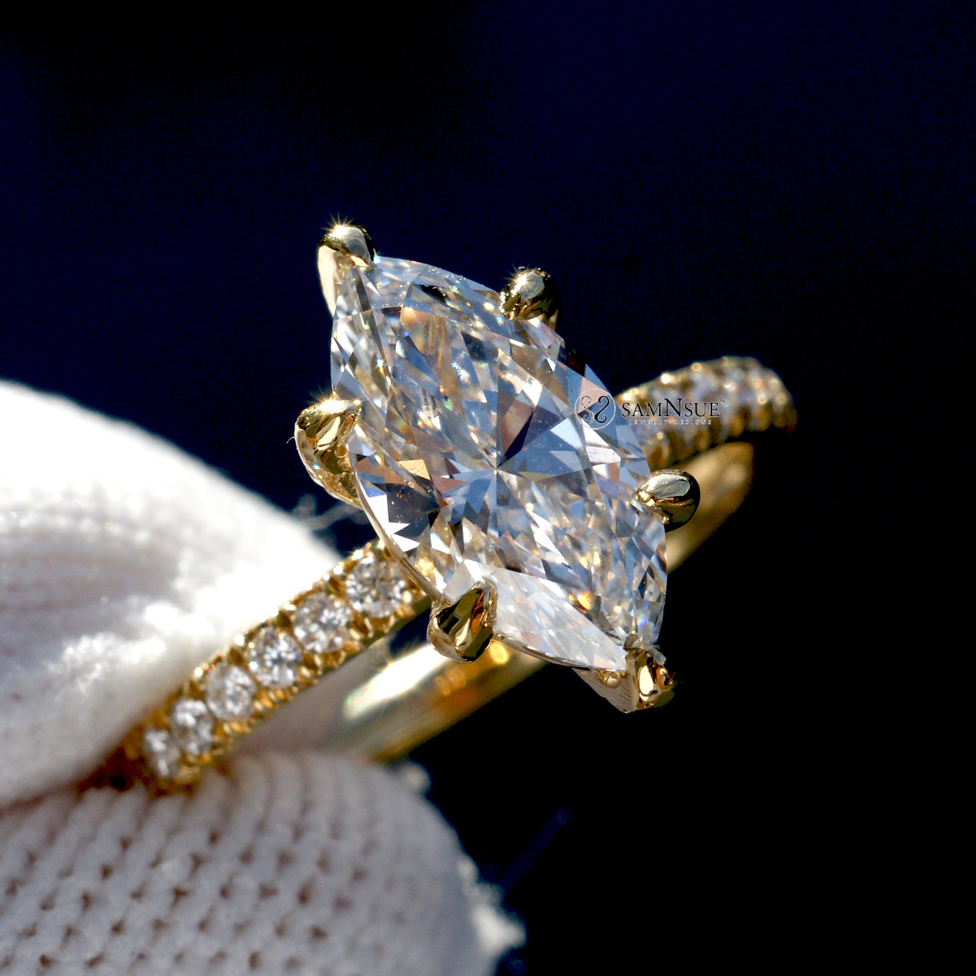 Marquise cut diamond with six prongs like Selena Gomez ring