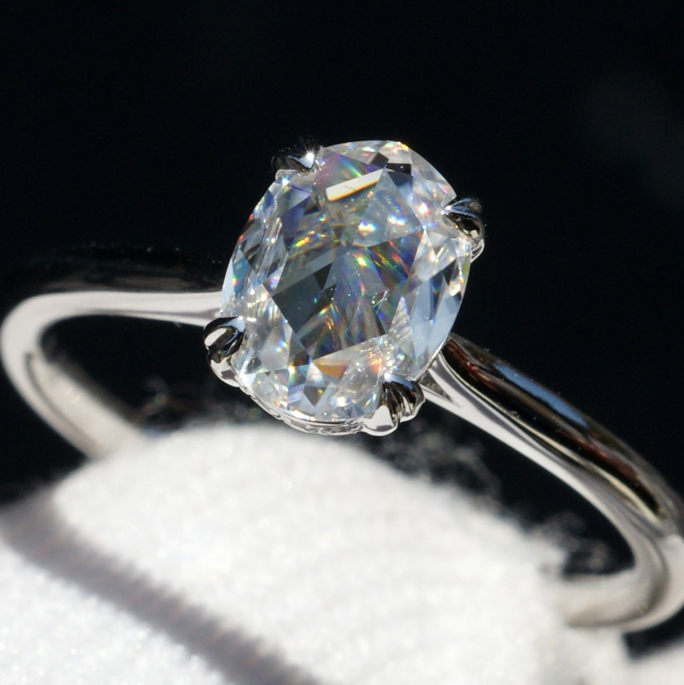 The Emily Oval Rose Cut Moissanite 8x6mm 18k white gold