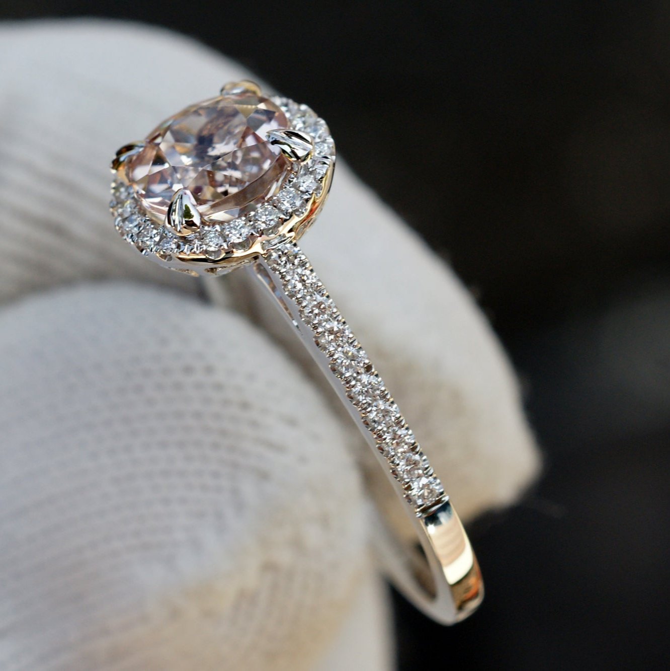 The Signature Round Morganite 6mm 14k White Gold Ring