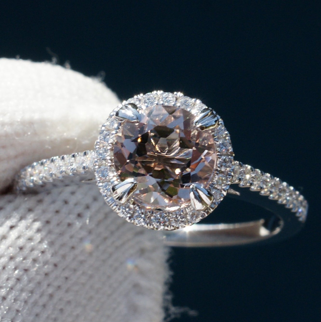 The Signature Round Morganite 6mm 14k White Gold Ring