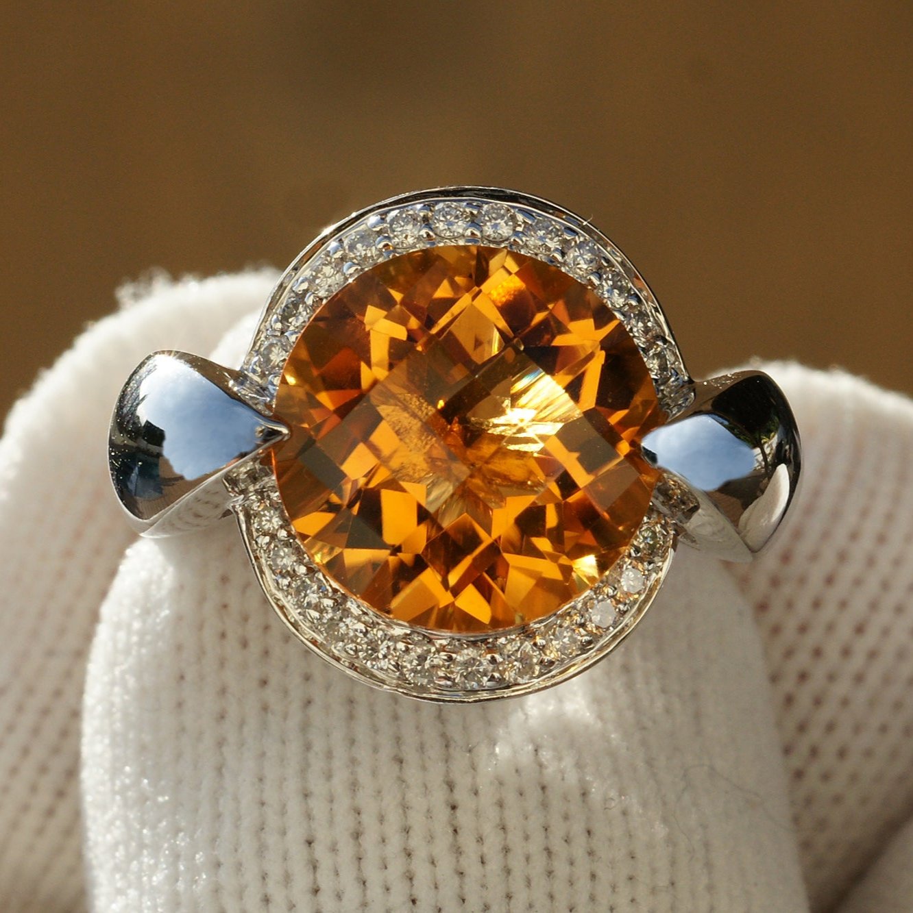Citrine diamond halo ring in white gold The Jennifer