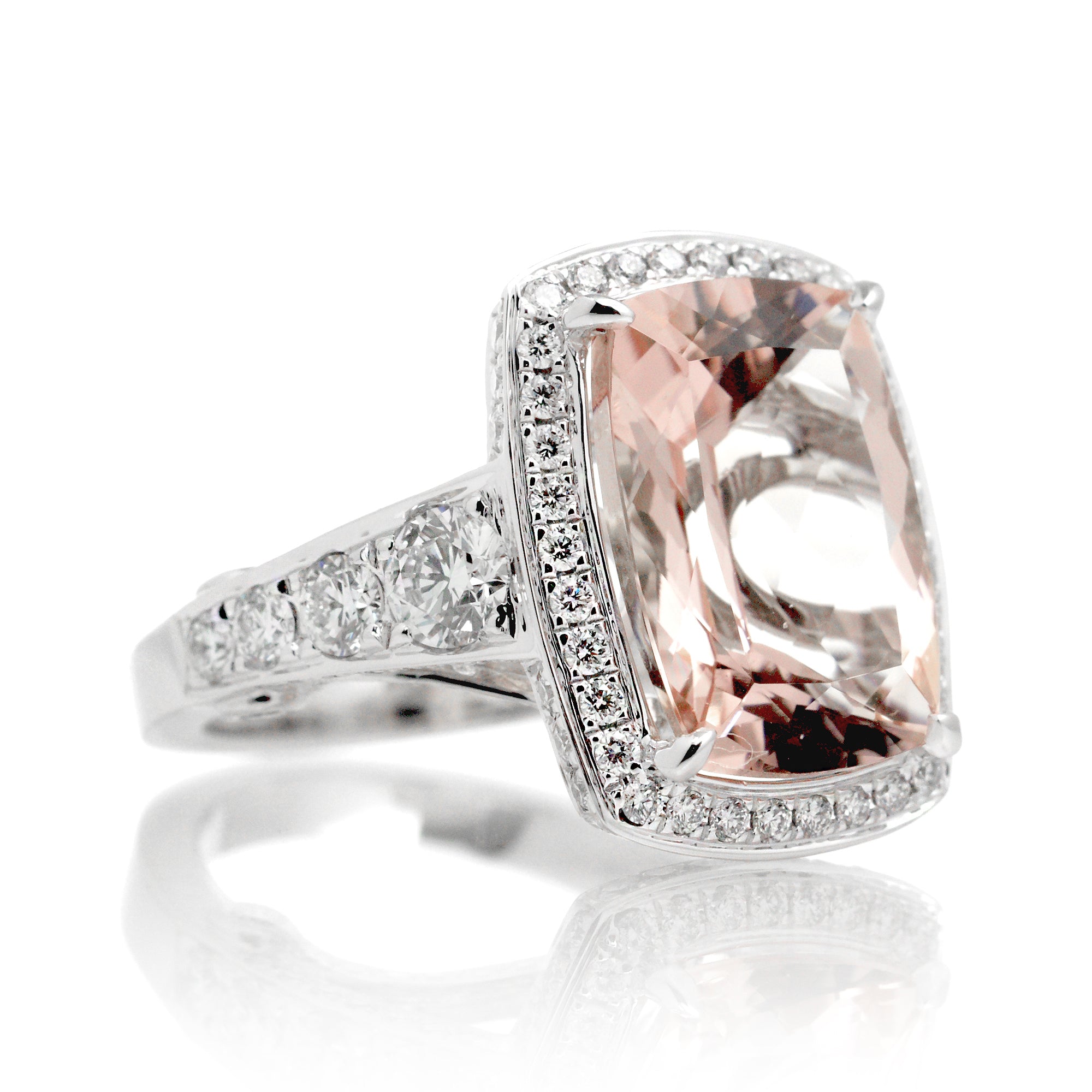 Gwendoline morganite ring for Lex and Rhonda