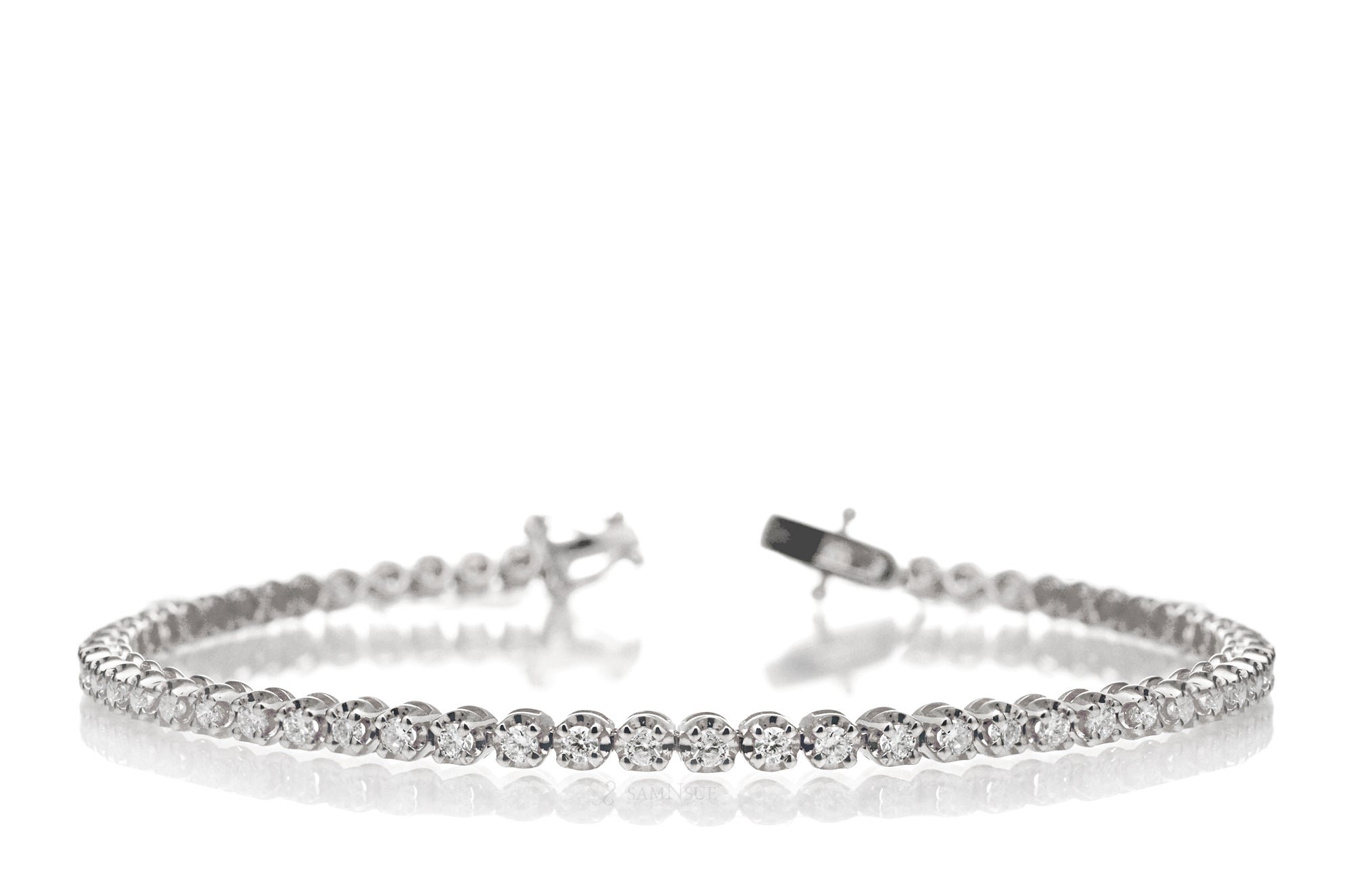 Everyday diamond tennis bracelet in white gold