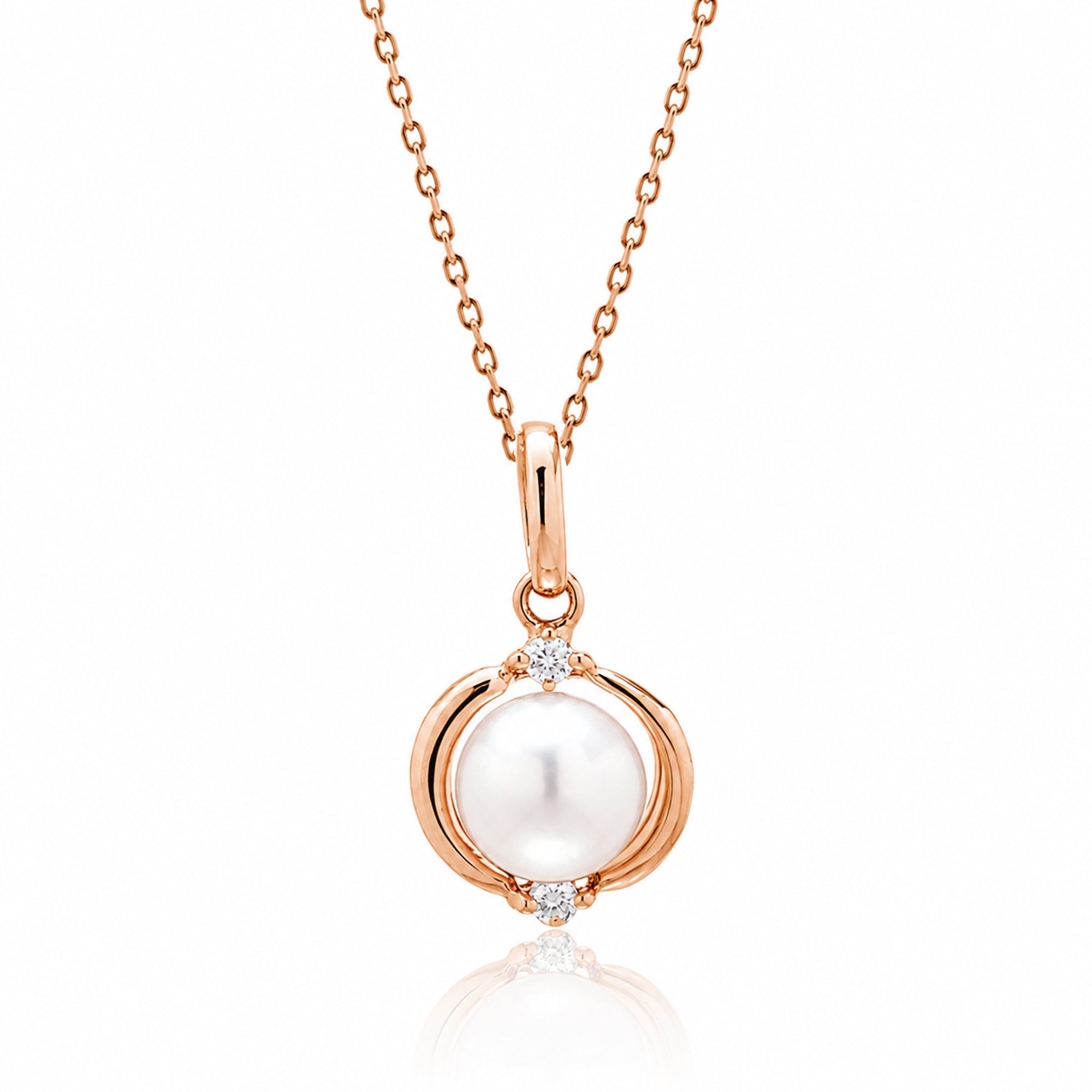 The Embraced Akoya Pearl Pendant