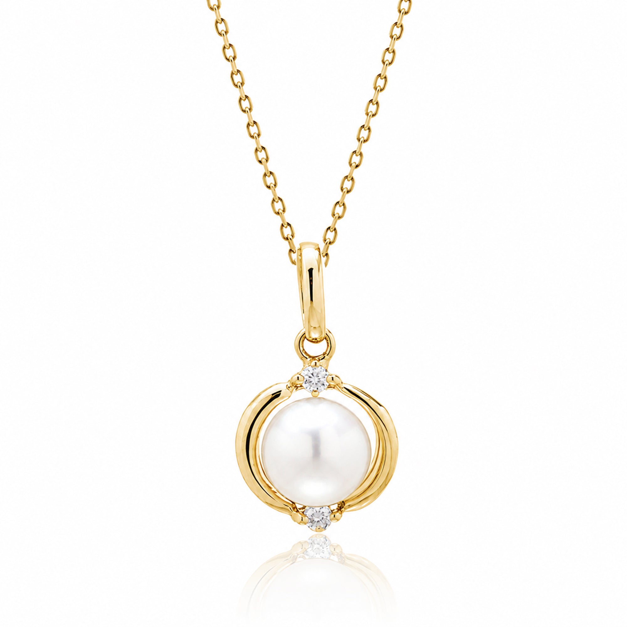 The Embraced Akoya Pearl Pendant