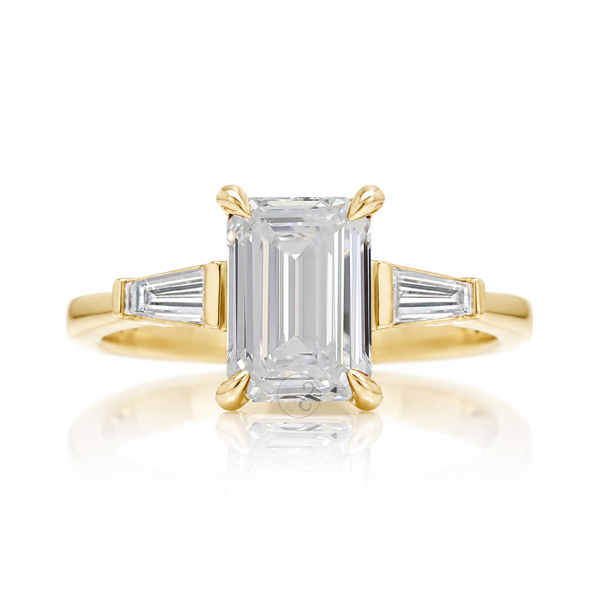 The Alice Emerald Cut Diamond Ring (Lab Grown)