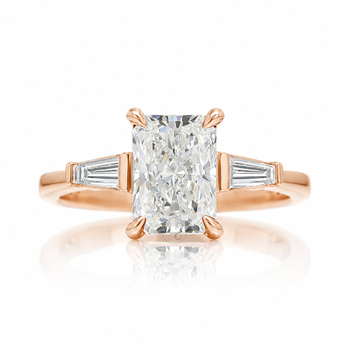 The Alice Radiant Cut Diamond Ring (Lab Grown)