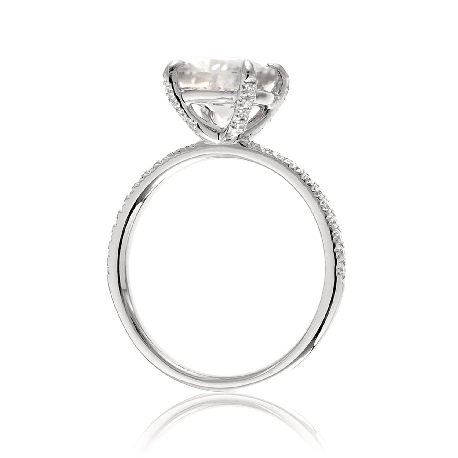 The Ava Radiant Moissanite