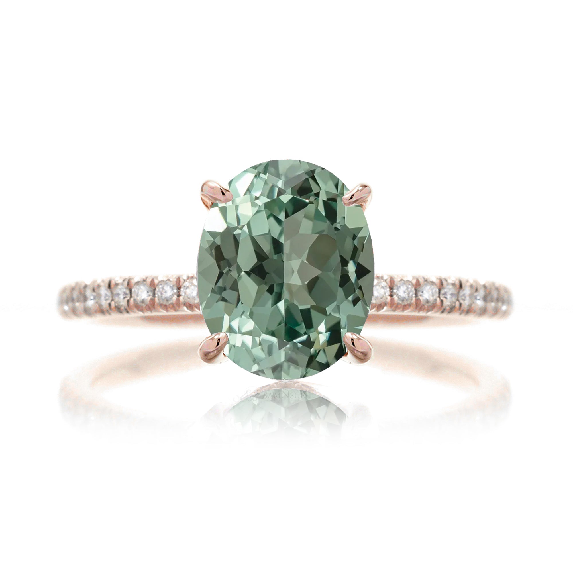 The Ava Oval Green Sapphire Ring (Lab-Grown)
