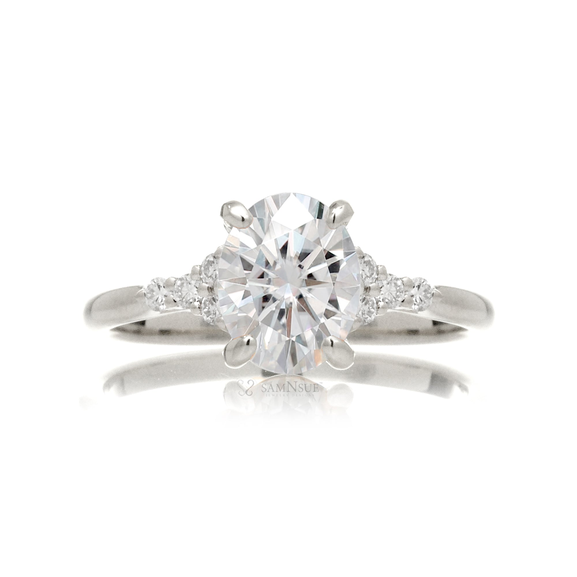 Oval moissanite ring in white gold with side diamonds lab-grown - the Chloe ring