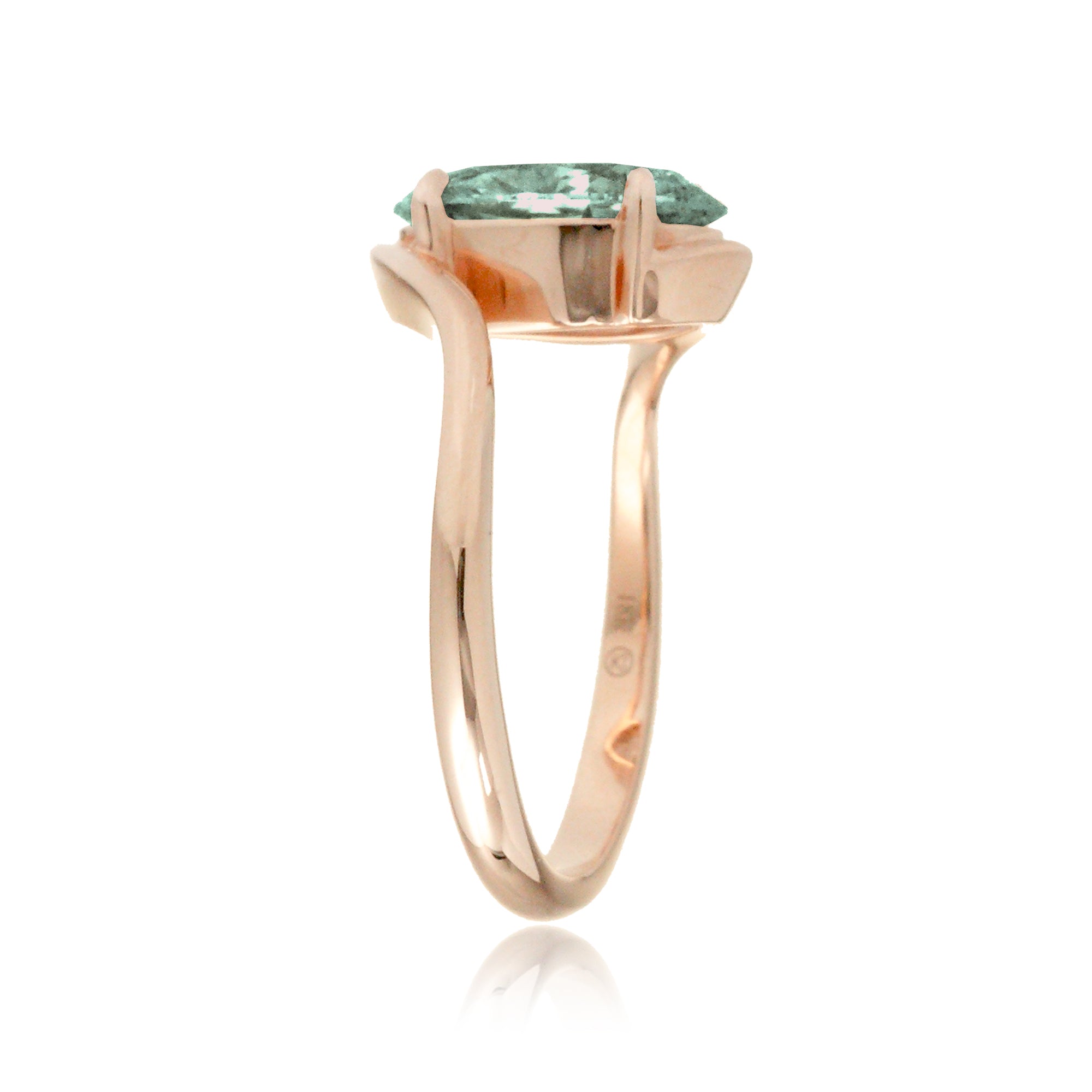 Romantic Green Sapphire and Diamond Ring in Rose Gold – Oval Cut Center