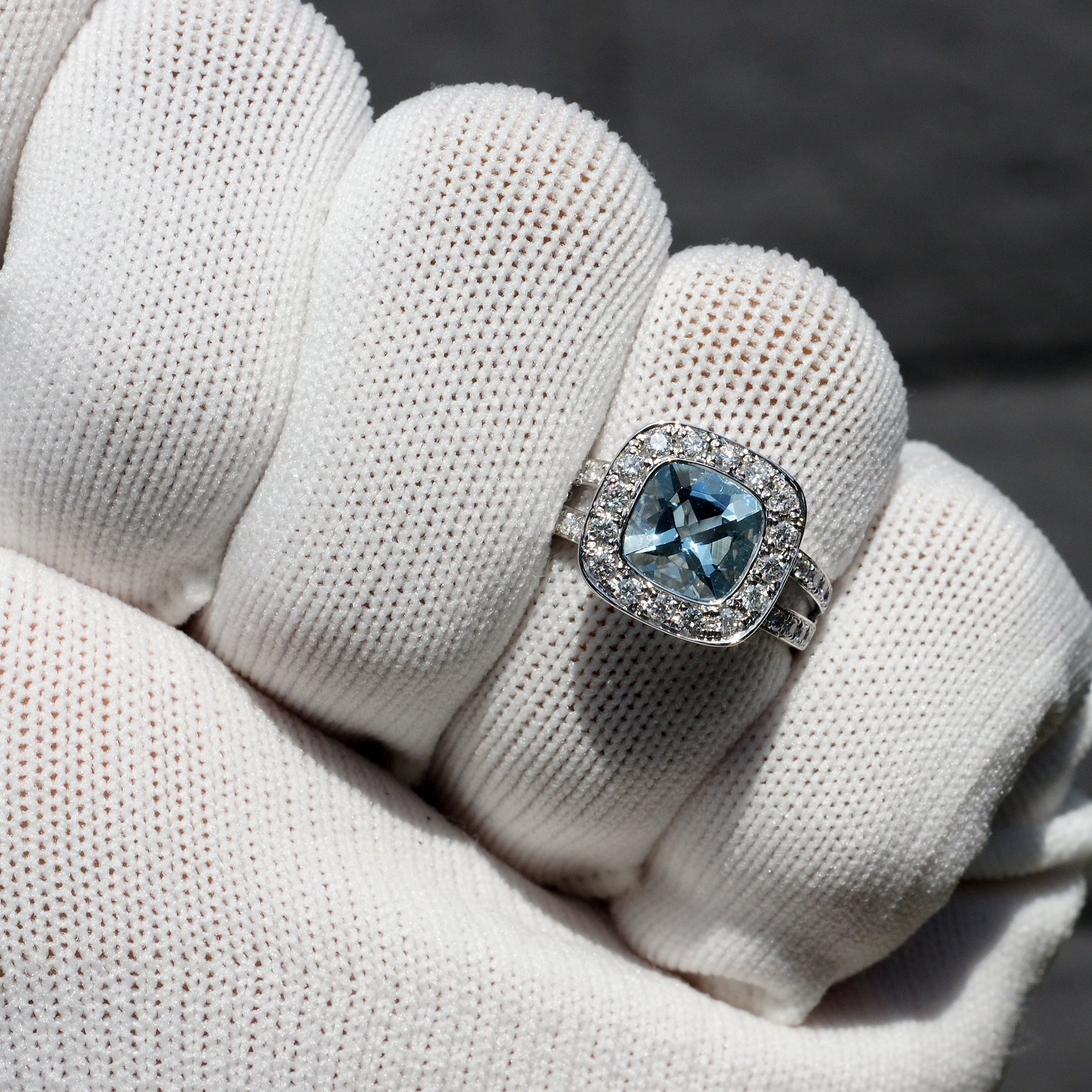 The Effie Cushion Aquamarine Ring 18k White Gold (2.32ct. tw.)