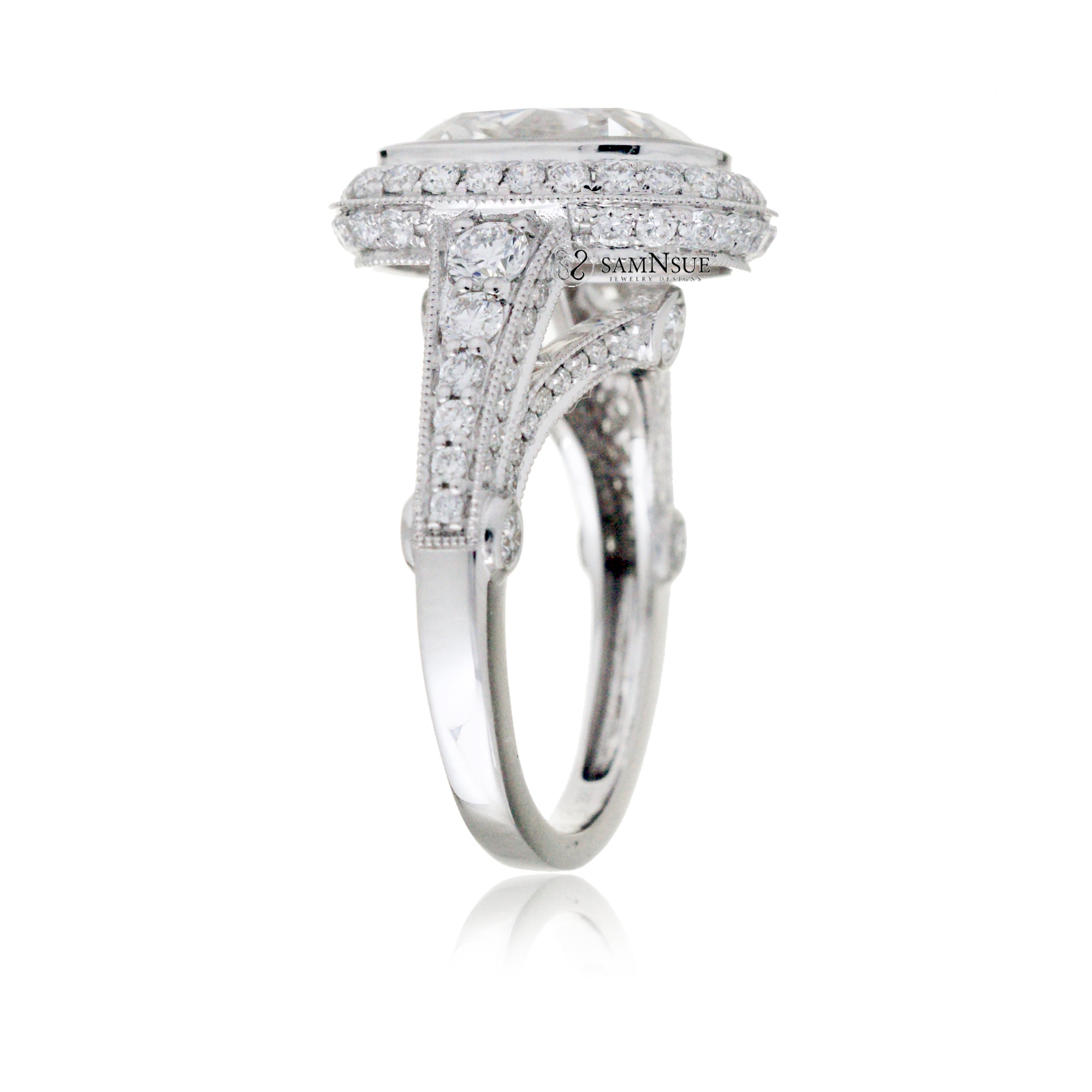 The Gwendoline Cushion Old Mine/ Brilliant Cut Diamond Ring