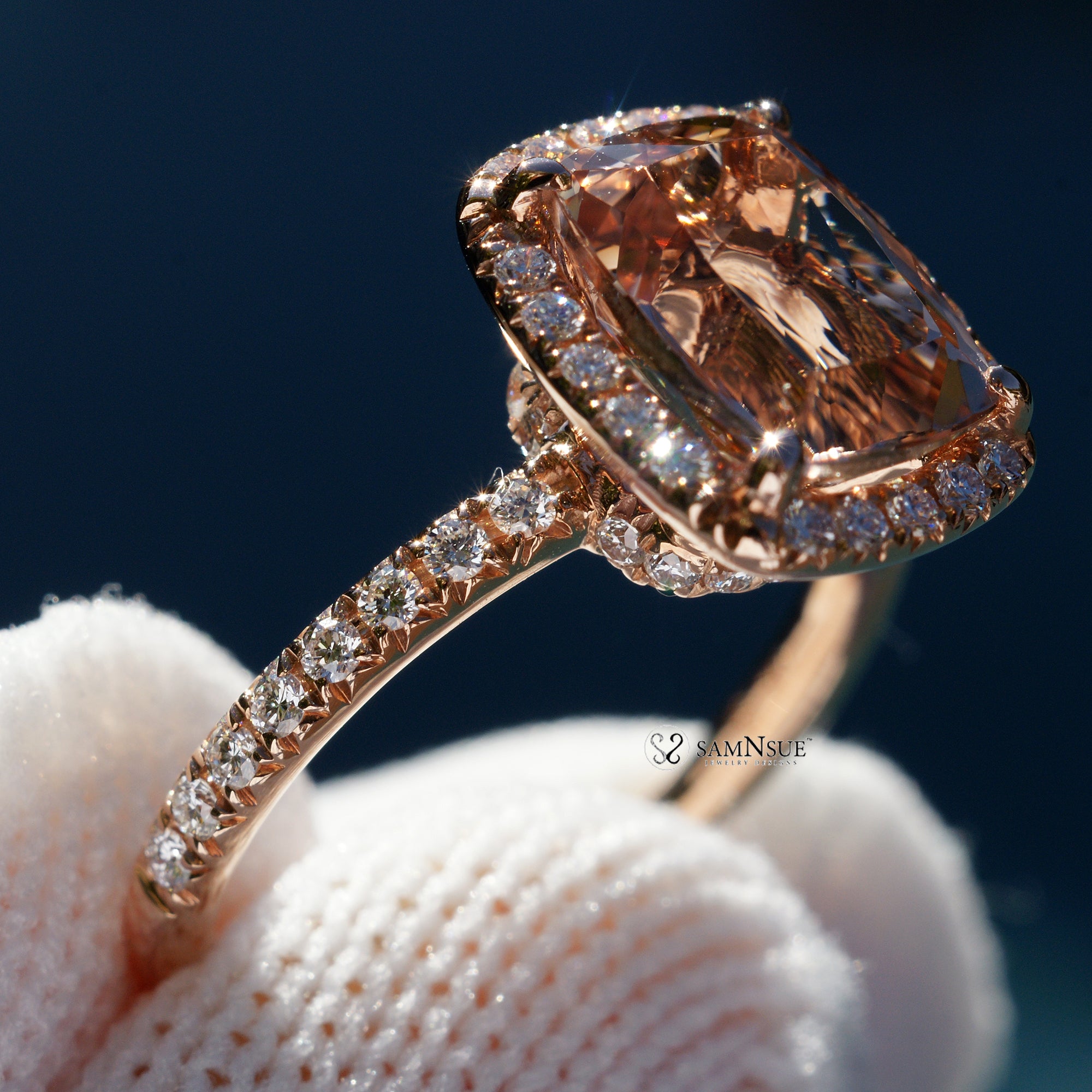 The Drenched Cushion Cut Morganite Ring (9x7mm)
