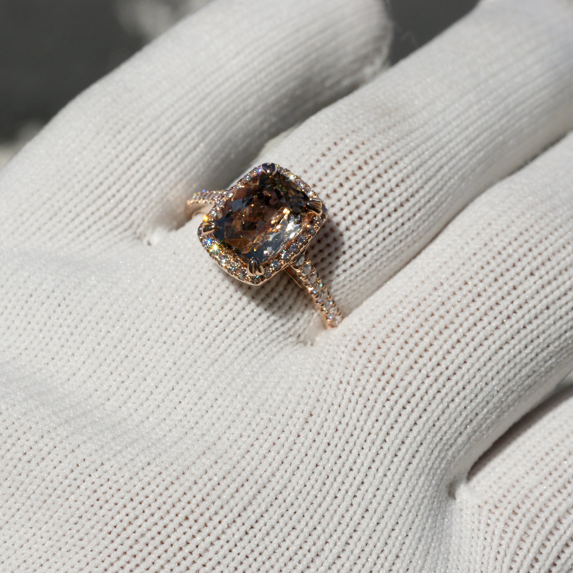The Signature Cushion Morganite Ring 10x8mm 14k rose Gold