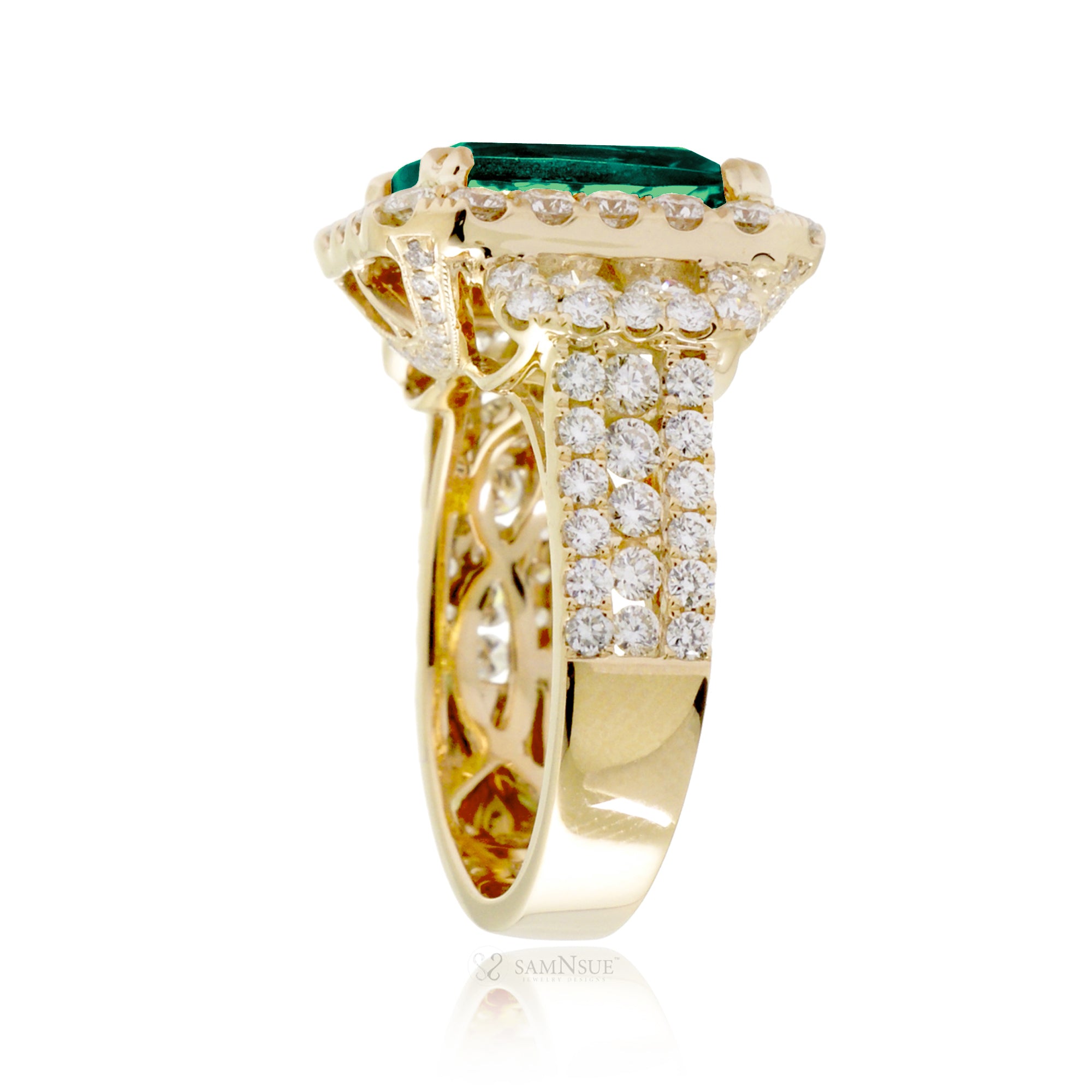 Emerald-Cut Emerald Double Halo Diamond Ring in Yellow Gold