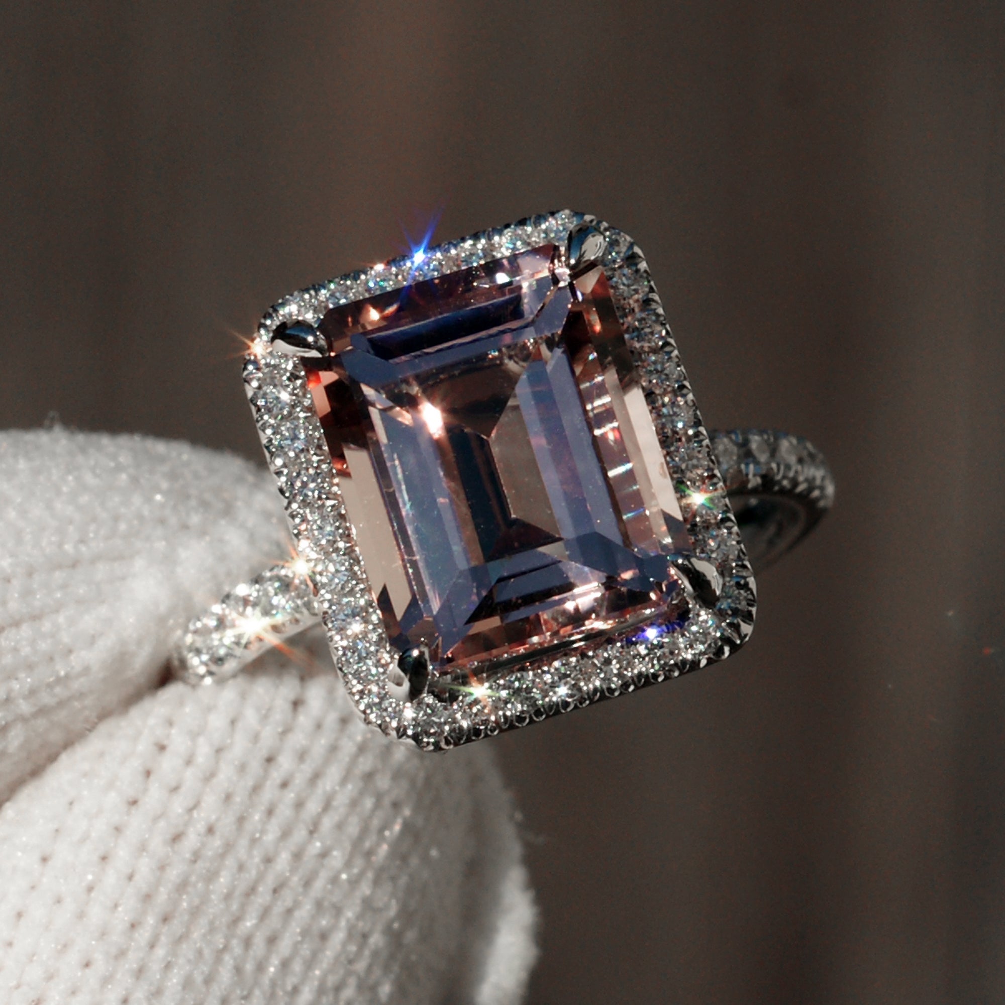 The Drenched Emerald Morganite 11x9mm 18k White Gold