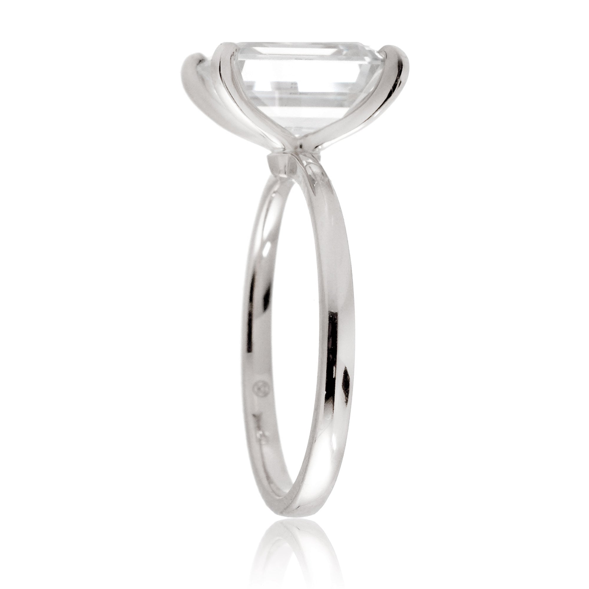 The Adeline Cushion Diamond Ring (Lab-Grown)