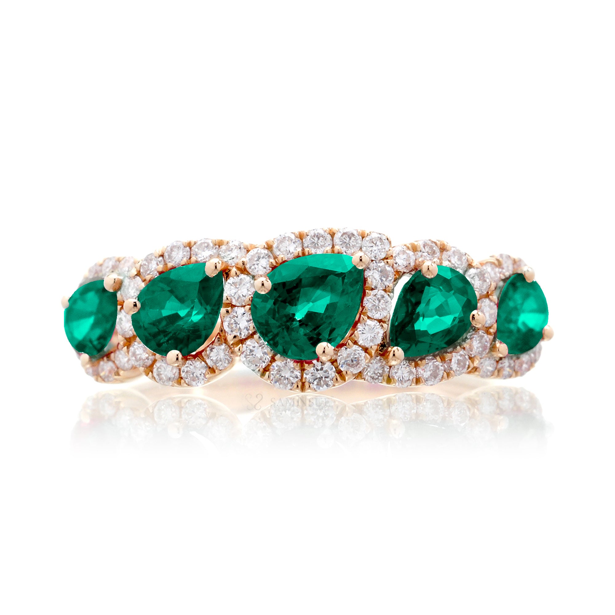 The Betty Pear Emerald & Diamond Halo Band