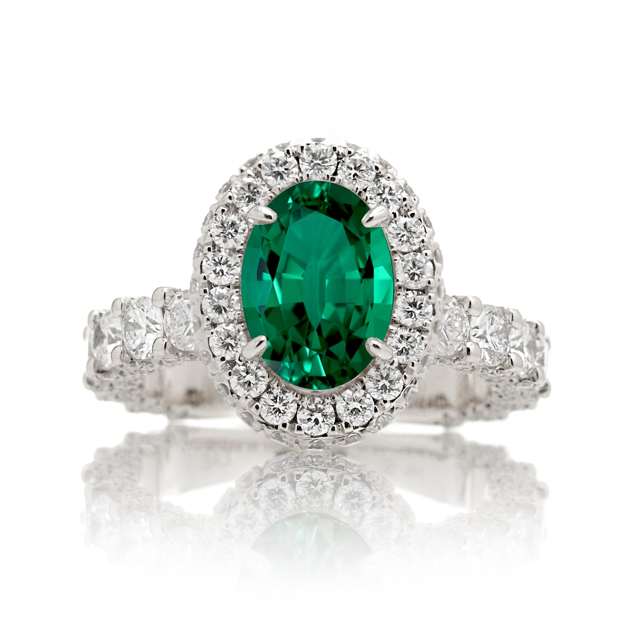 The Florence Oval Emerald Ring (Lab-Grown)