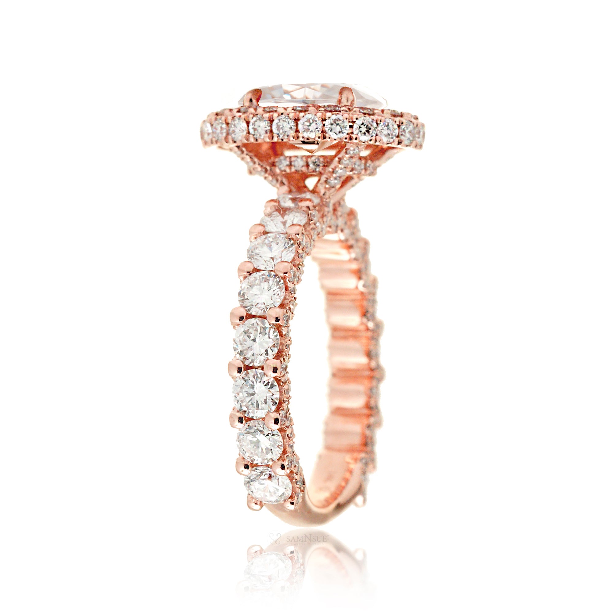 The Florence Oval Morganite Ring