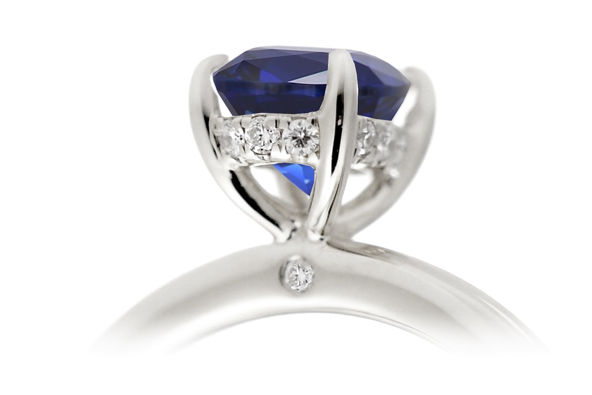 The Lucy Pear Cut Blue Sapphire Ring (Lab-Grown)