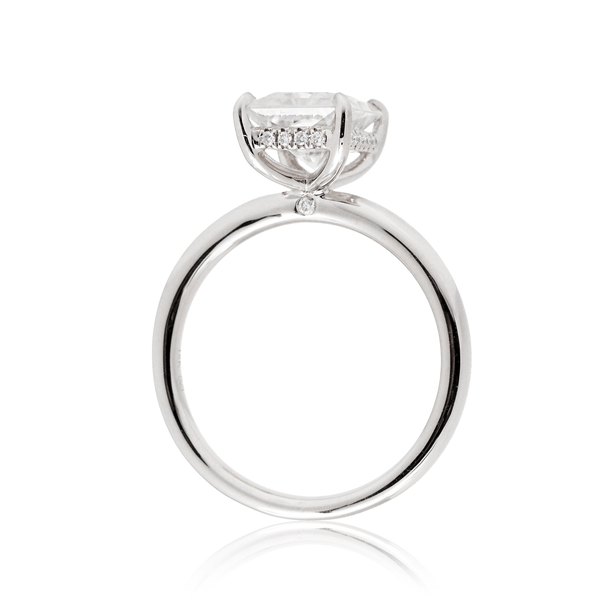 The Lucy Radiant Cut Diamond Ring (Lab-Grown)