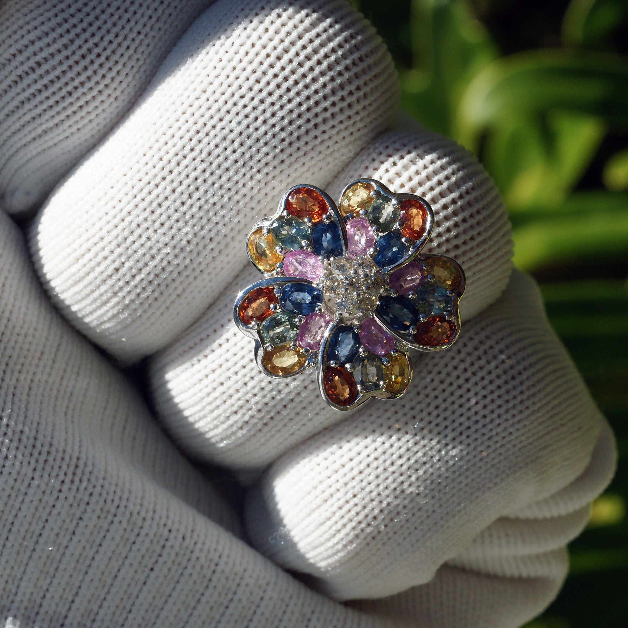 The Multi Sapphire Flower Ring (6.50 ct. tw.)