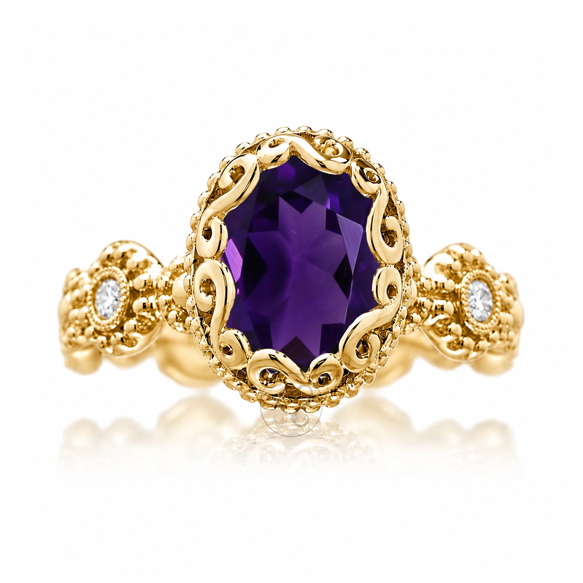 The Nilda Oval Amethyst Ring
