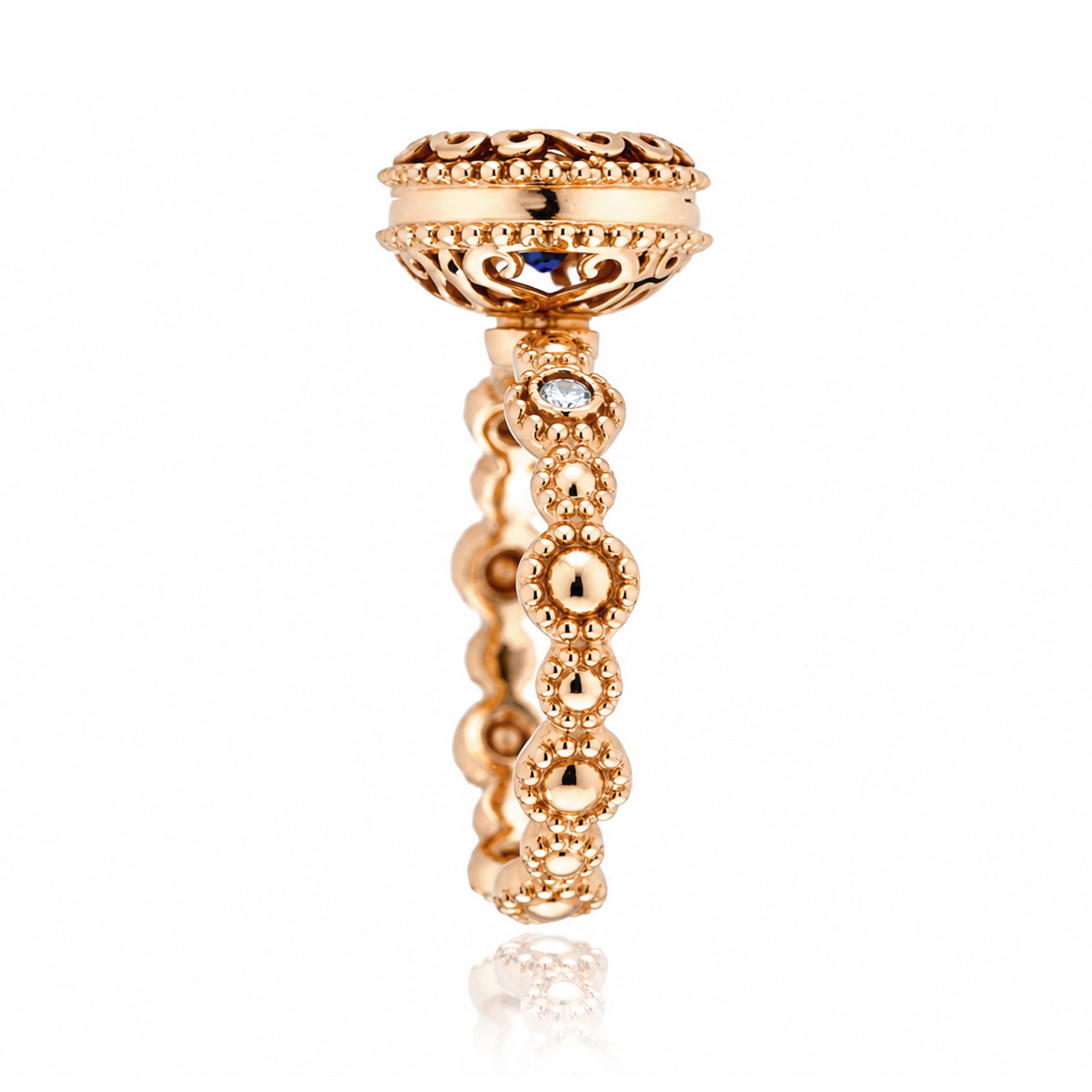 The Nilda Oval Blue Sapphire Ring