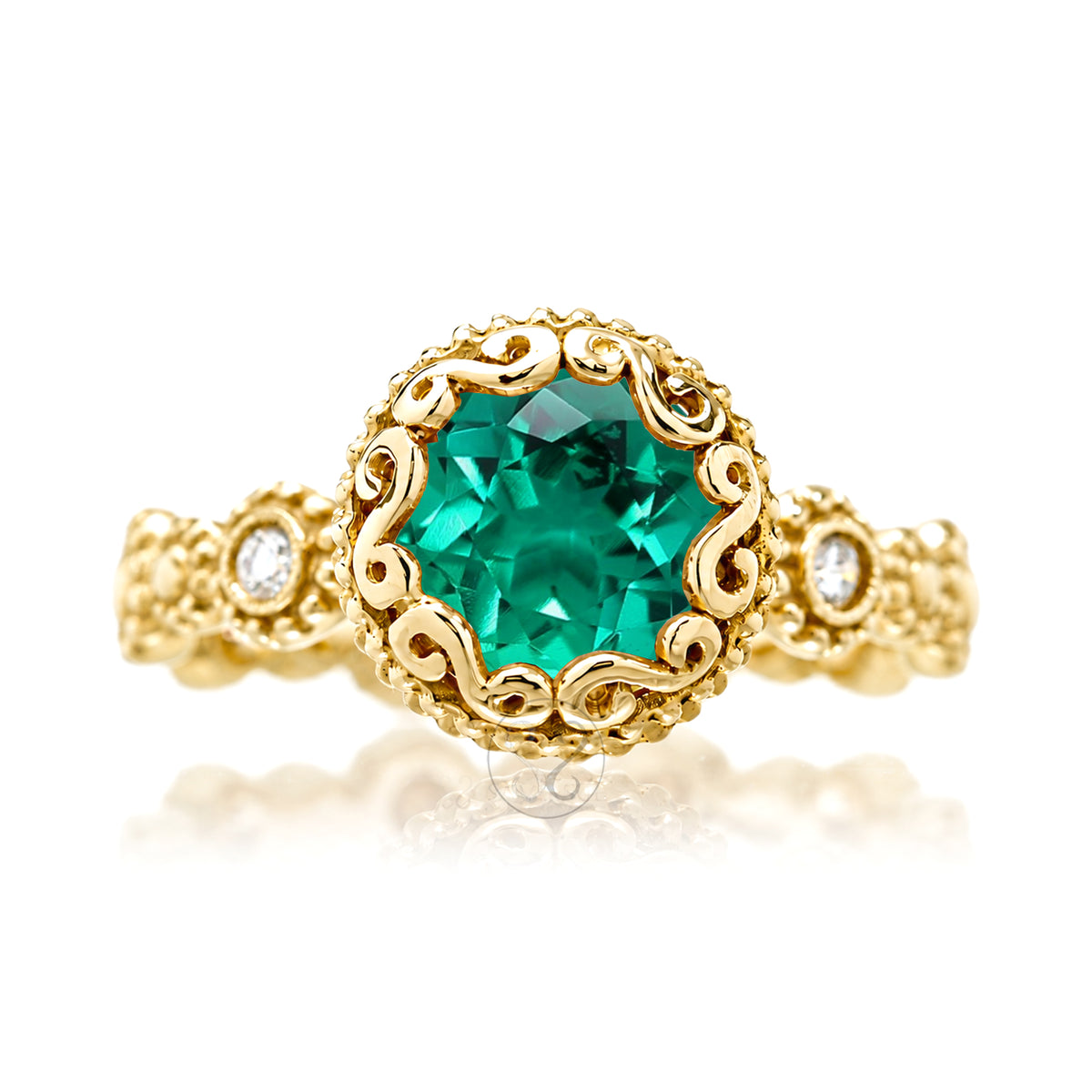 The Nilda Round Emerald Ring