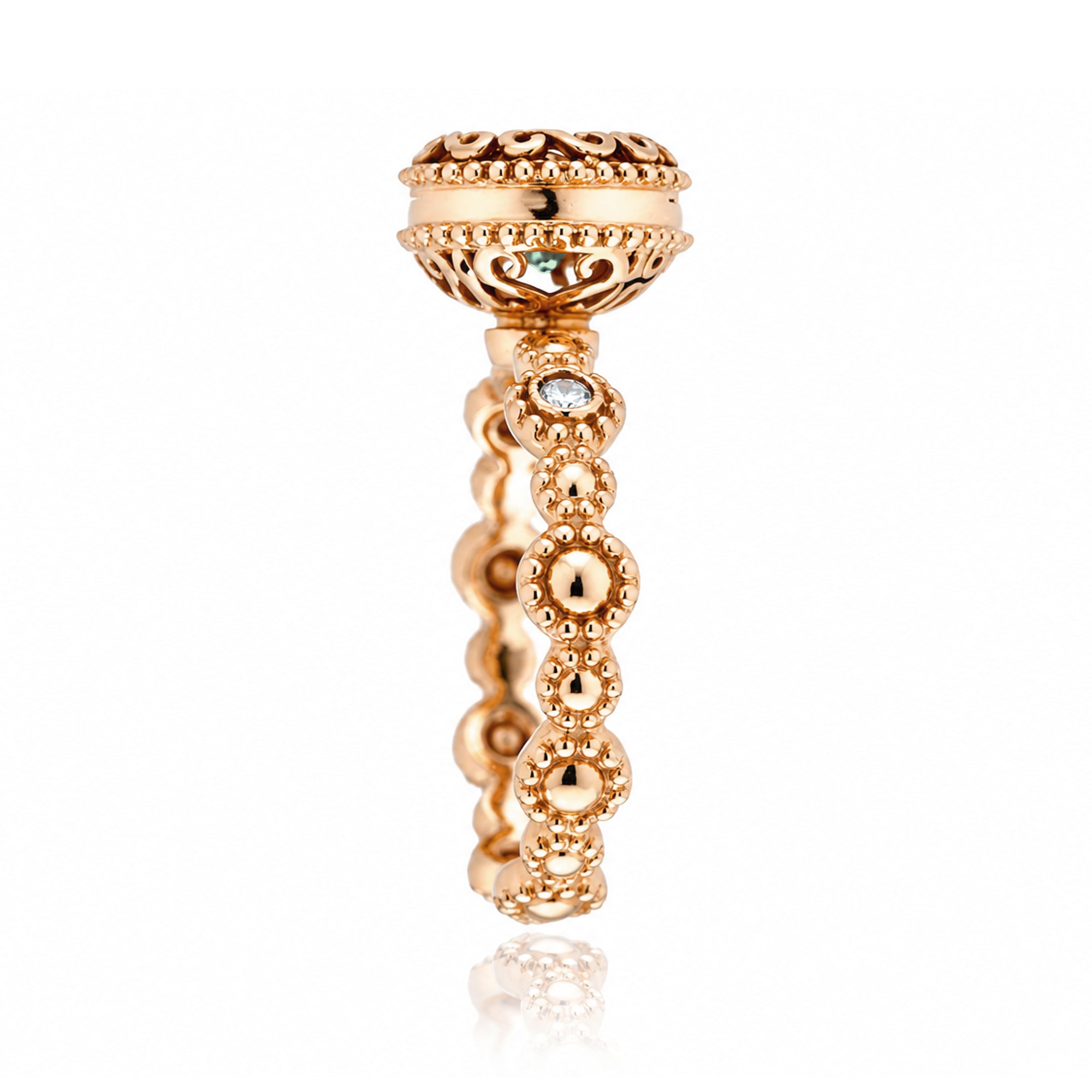 The Nilda Heart Green Sapphire Ring