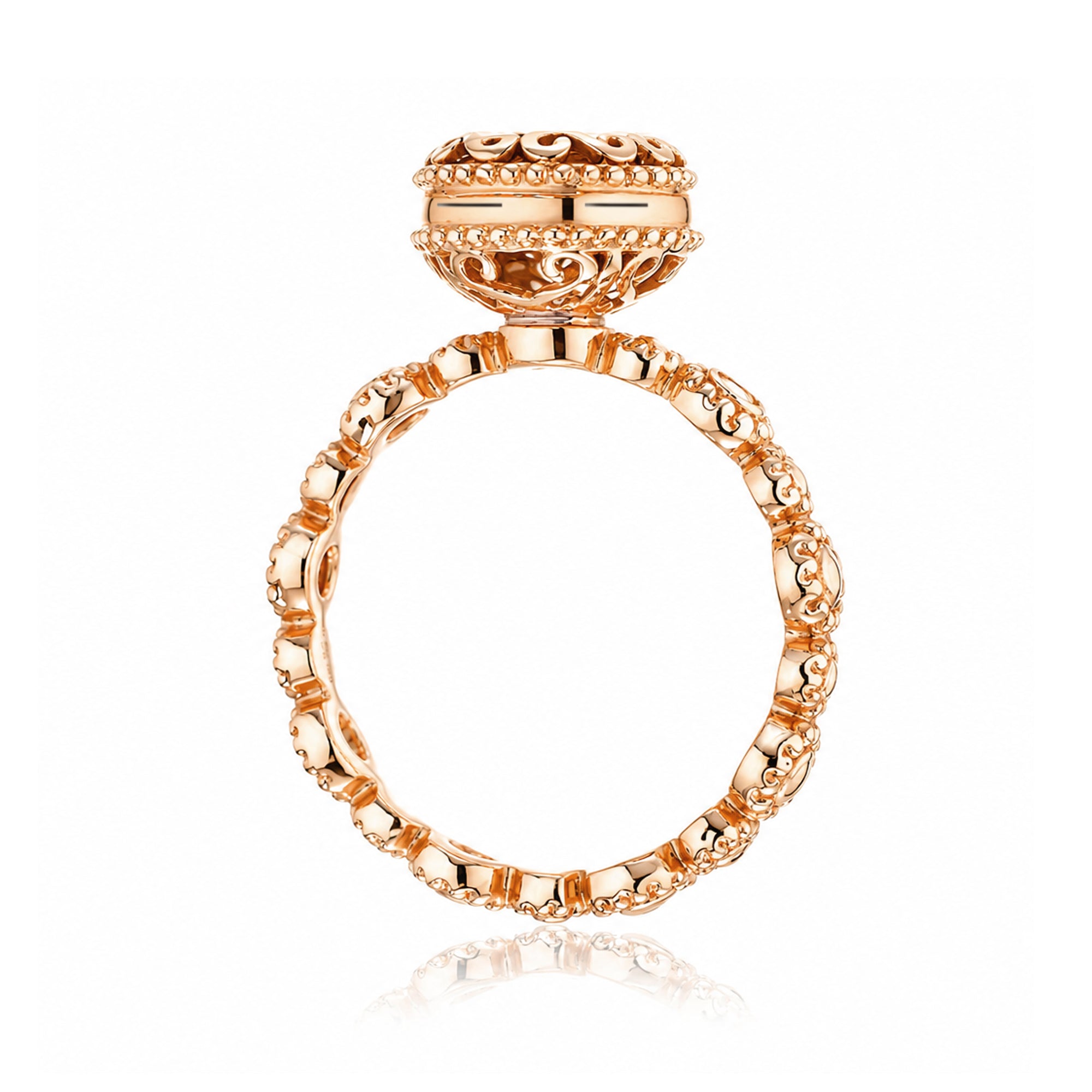 The Nilda Heart Blue Sapphire Ring