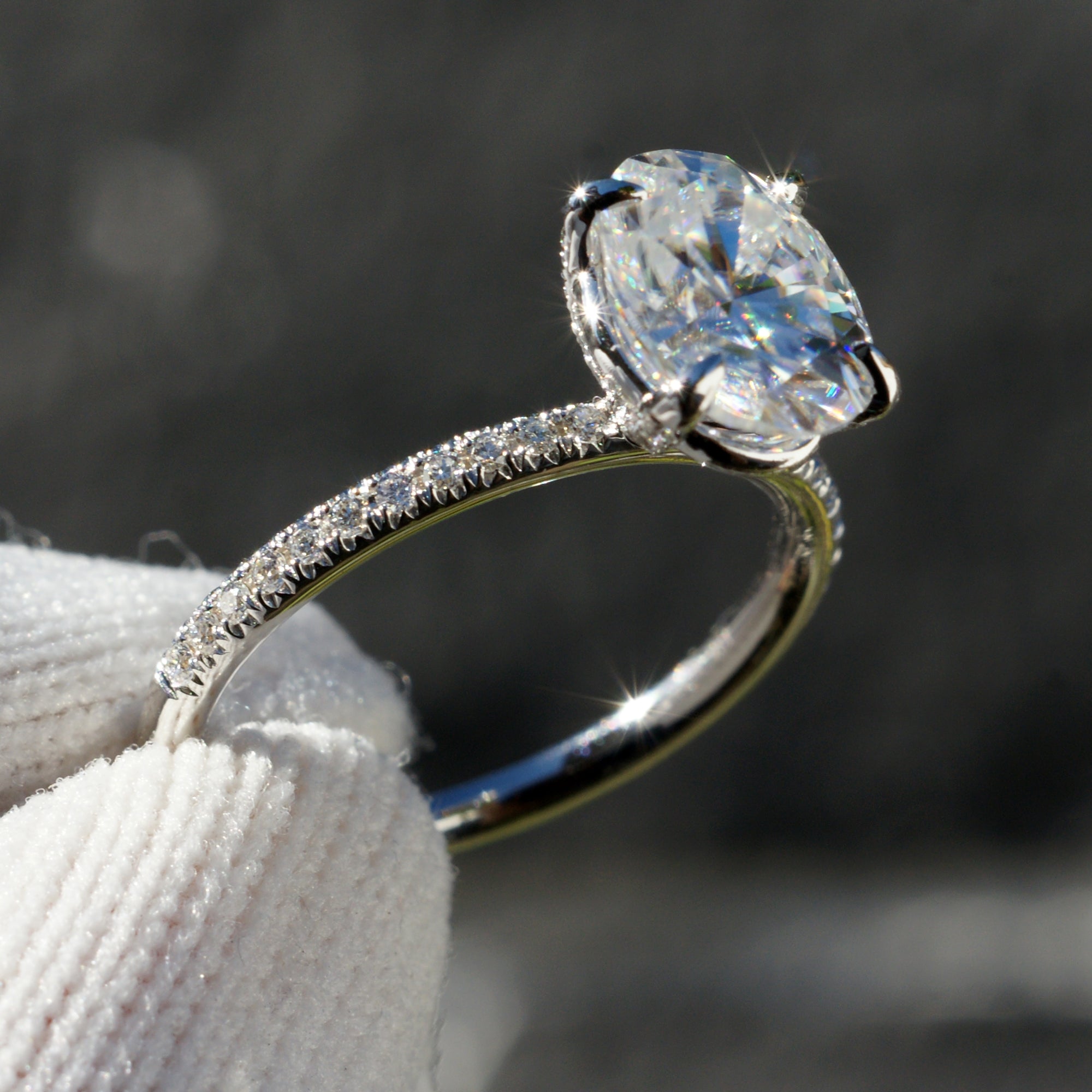 The Ava Oval Moissanite 9x7mm 18k White Gold (1.8mm Band)