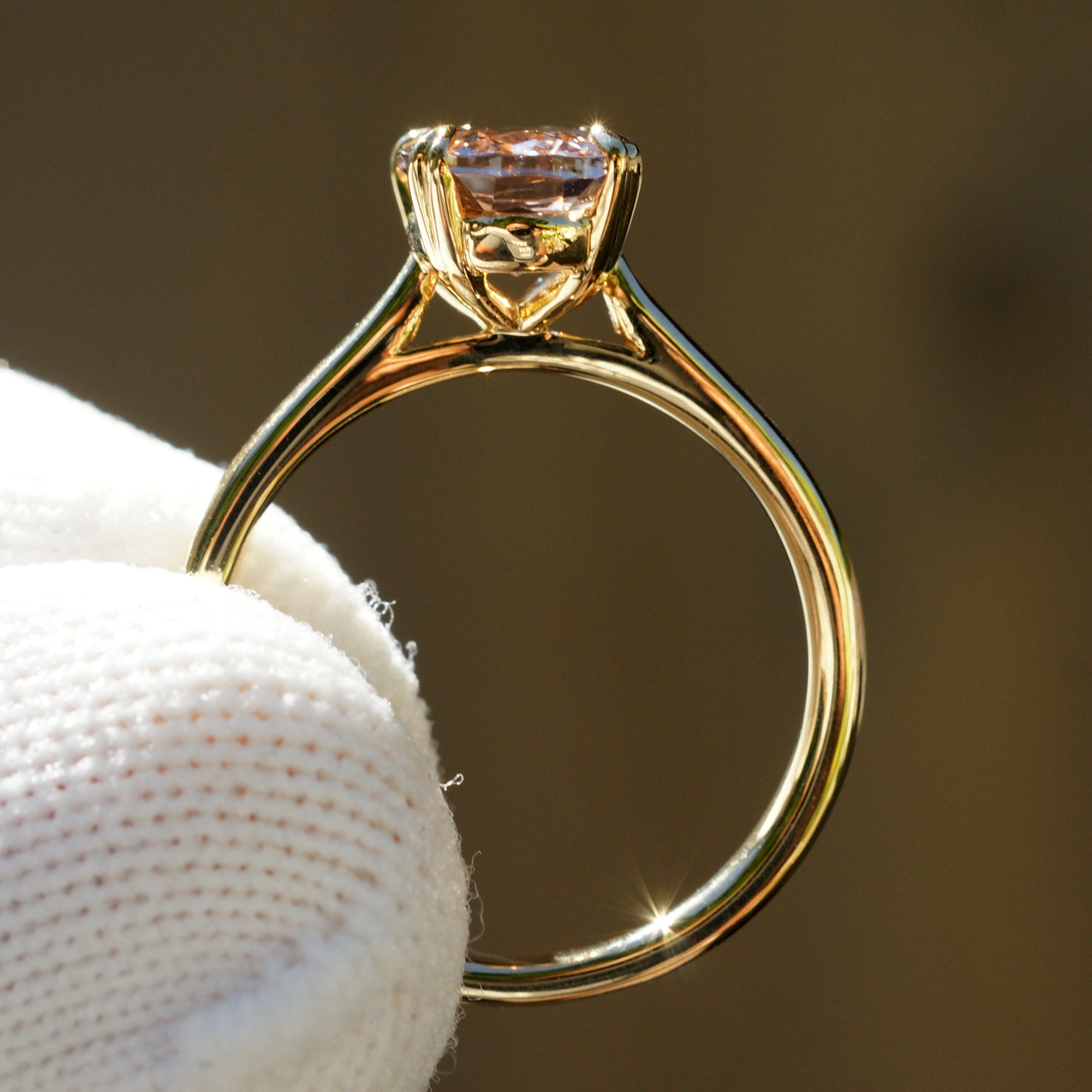 The Emily Oval Morganite Ring 9x7mm 18k Yellow Gold