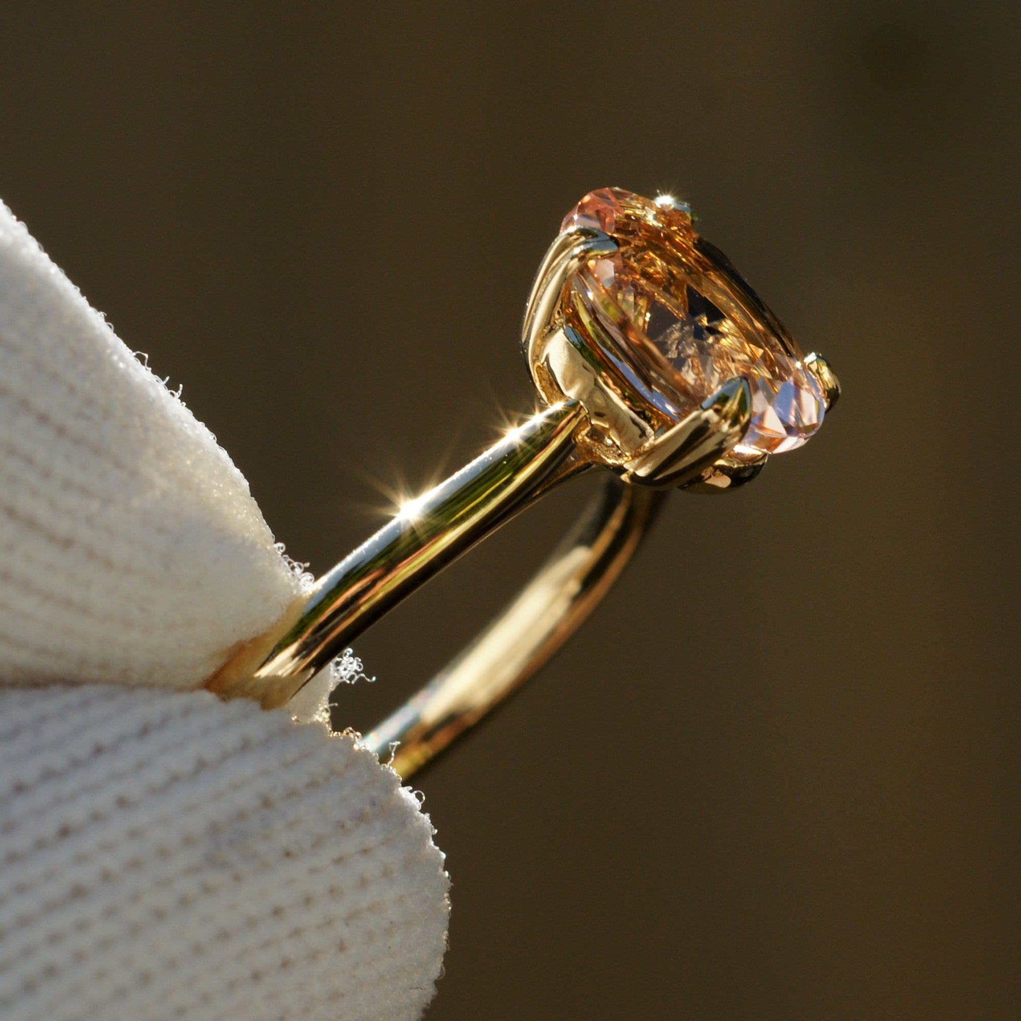 The Emily Oval Morganite Ring 9x7mm 18k Yellow Gold