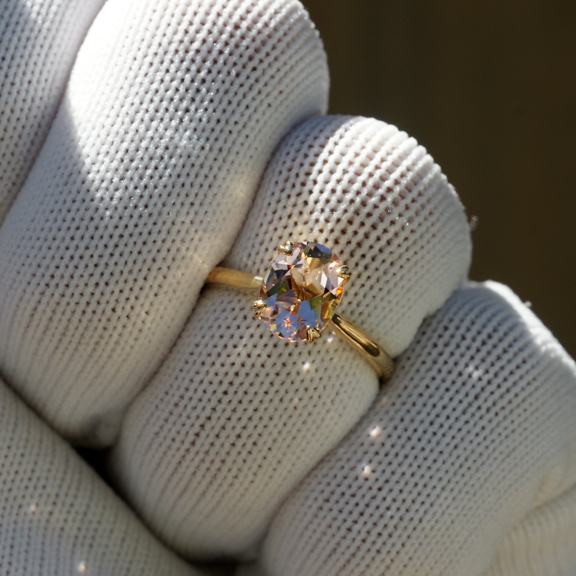 The Emily Oval Morganite Ring 9x7mm 18k Yellow Gold