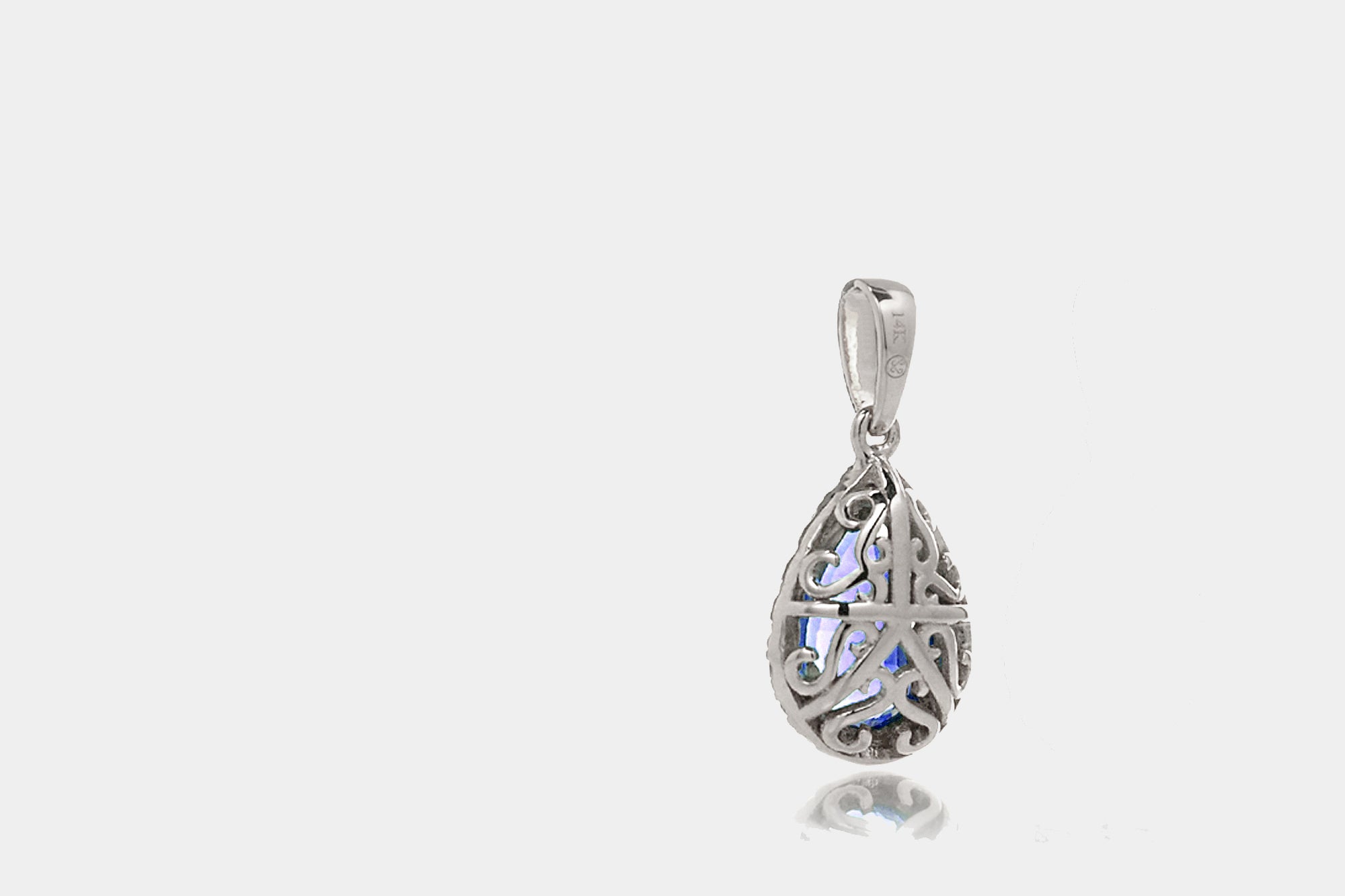 The Signature Pear Blue Sapphire Pendant (Lab-Grown)