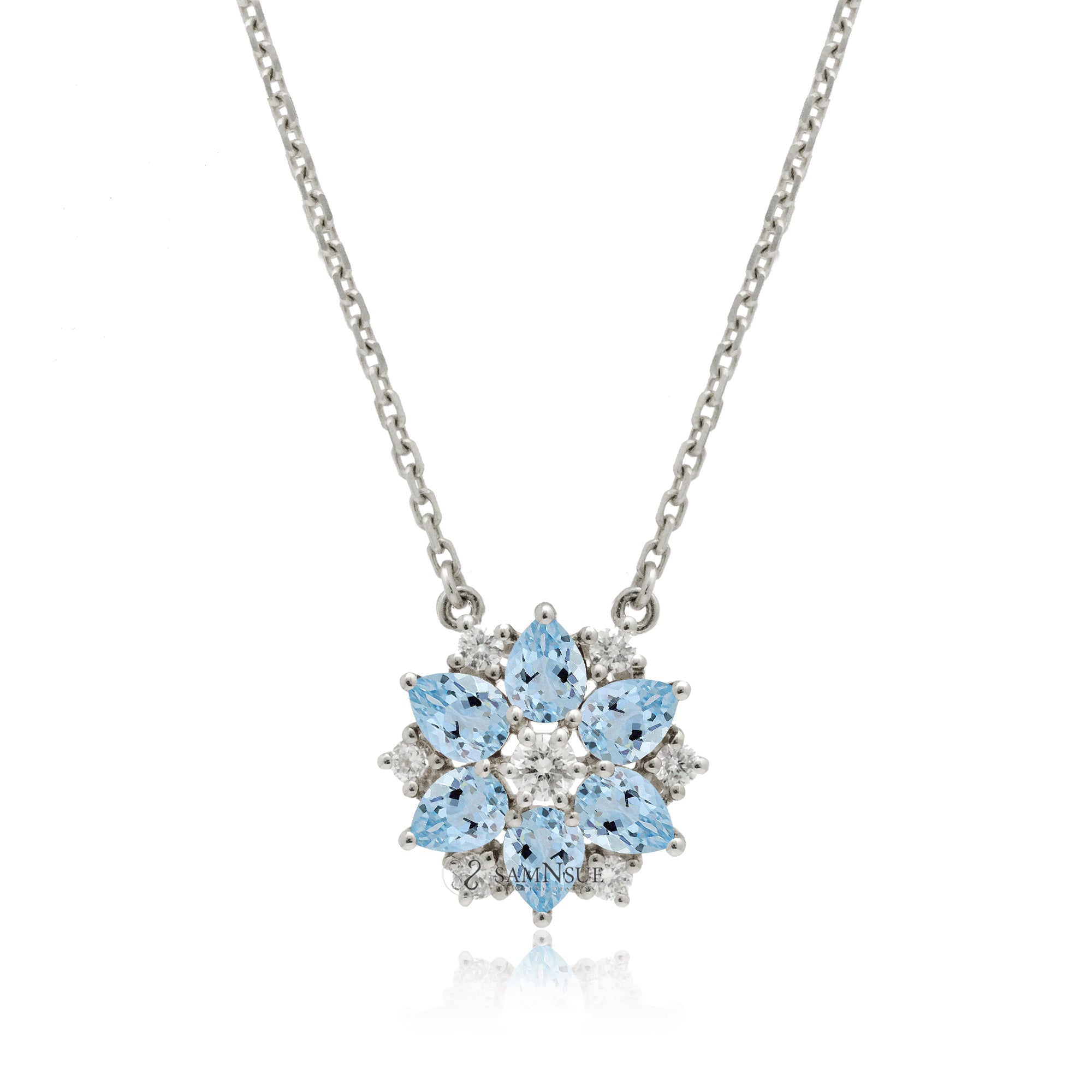 The lotus aquamarine & diamond star necklace with cable chain in white gold