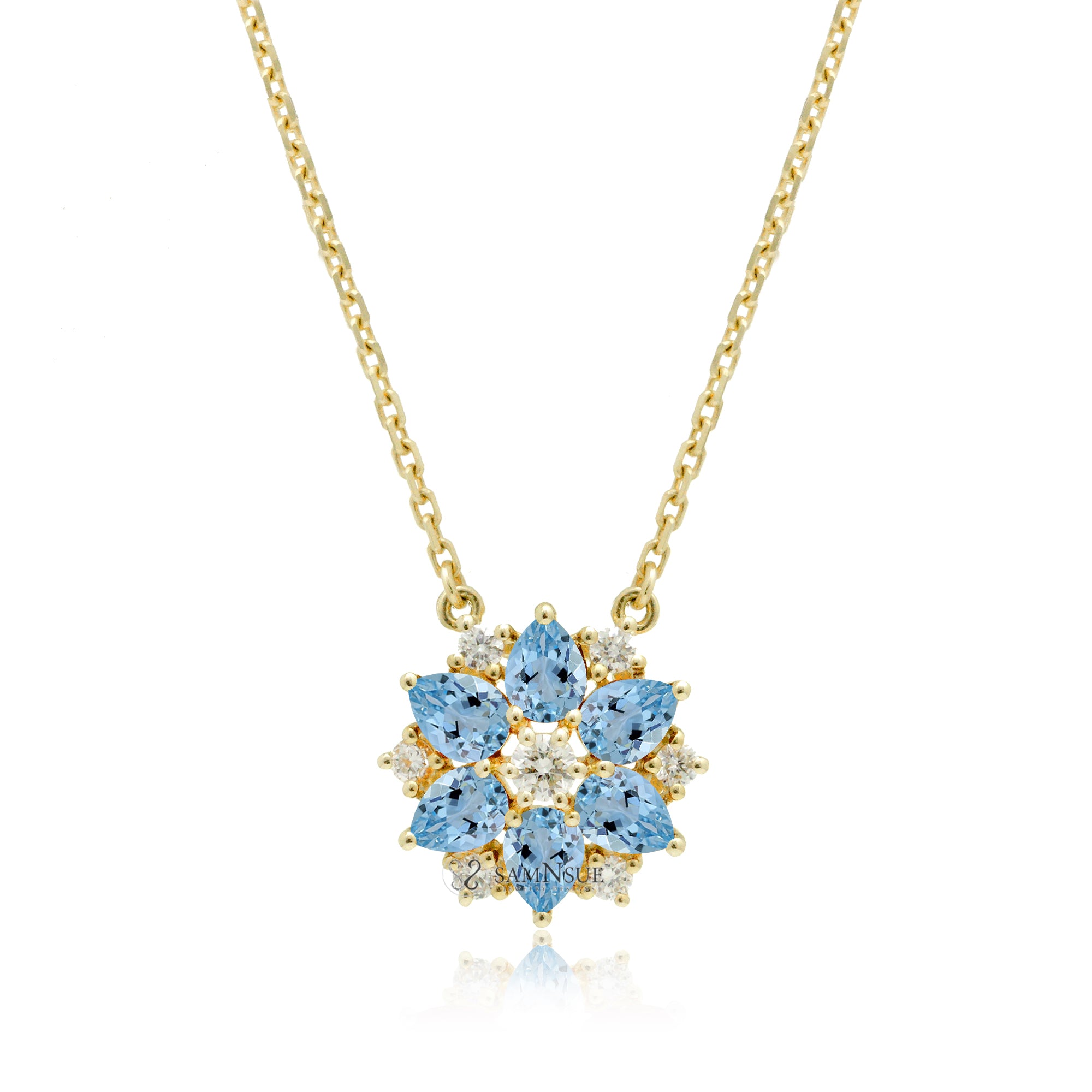 The lotus aquamarine & diamond star necklace with cable chain in yellow gold