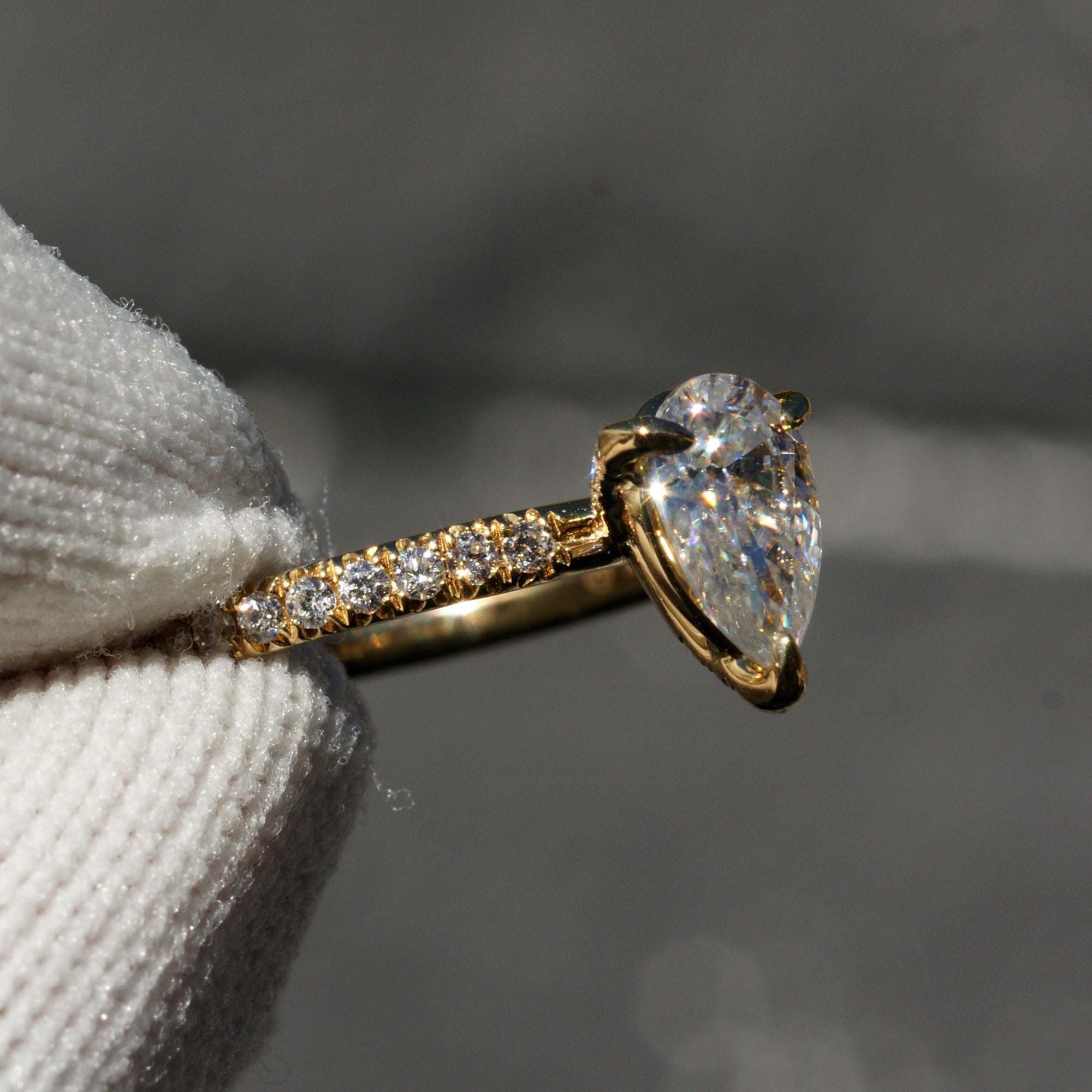 The Pear Ava Moissanite Ring 18k Yellow Gold 8x5mm