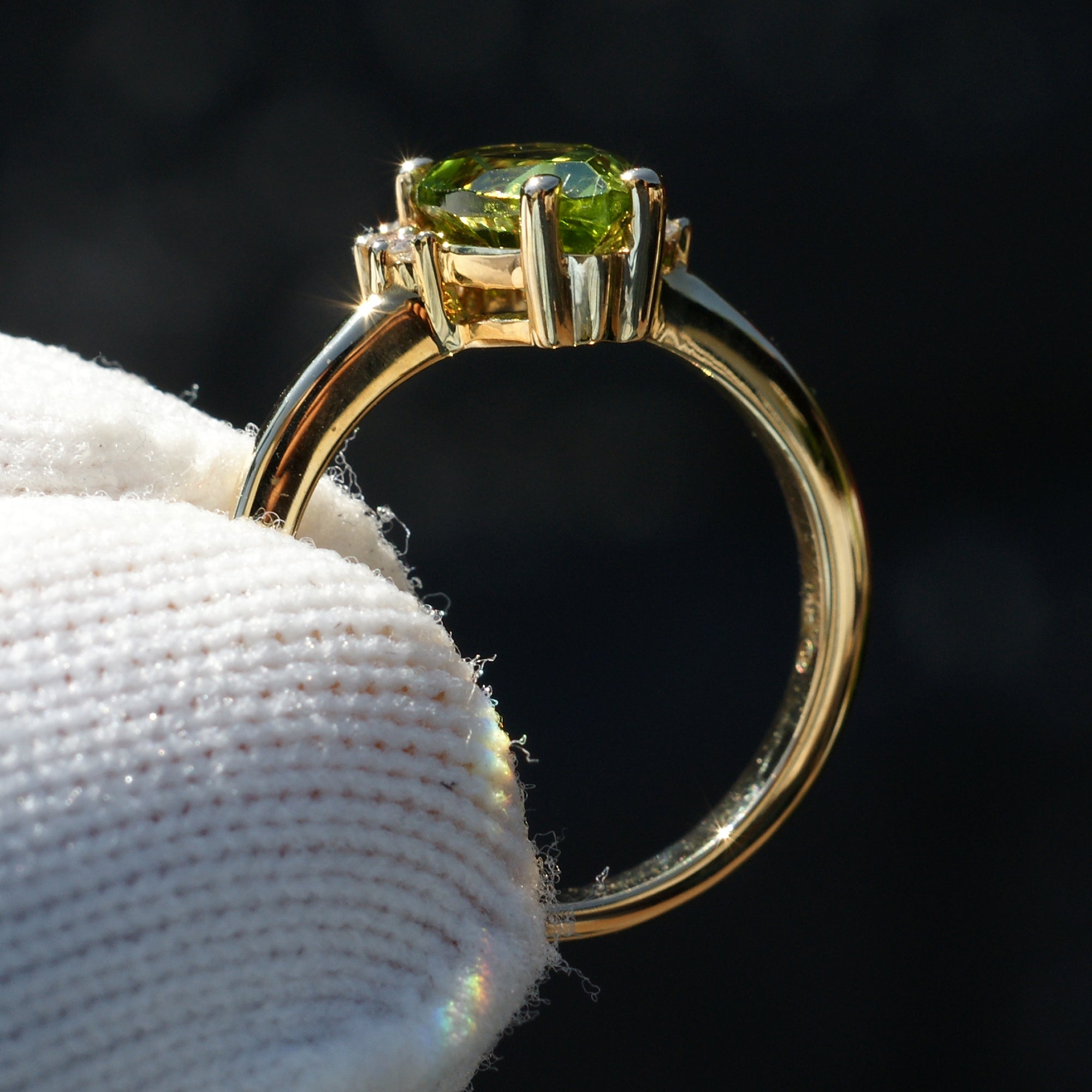 The Pacey Pear Peridot Ring 14k Yellow Gold (1.31ct. tw.)