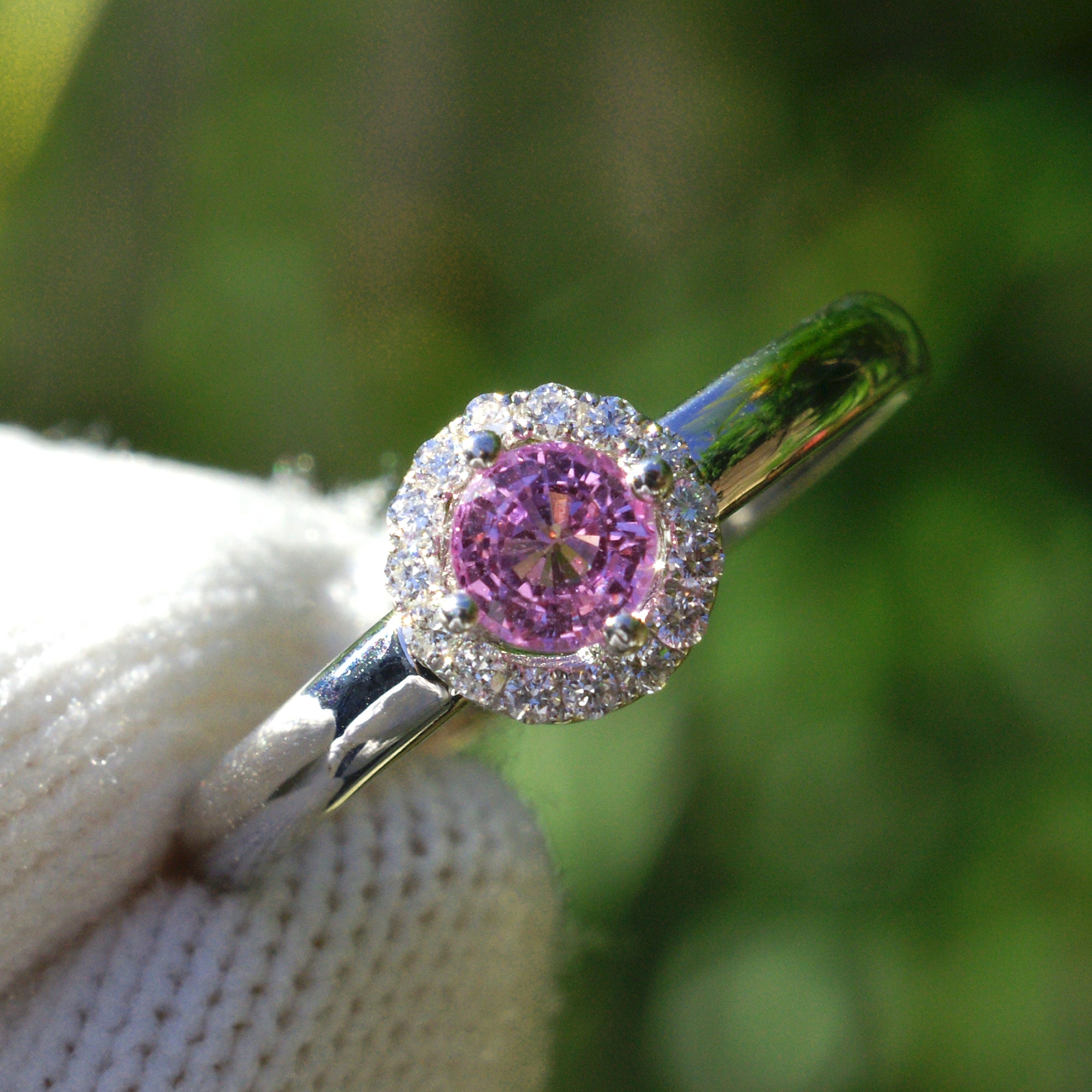 The Lanelle Round Pink Sapphire Ring (4mm)