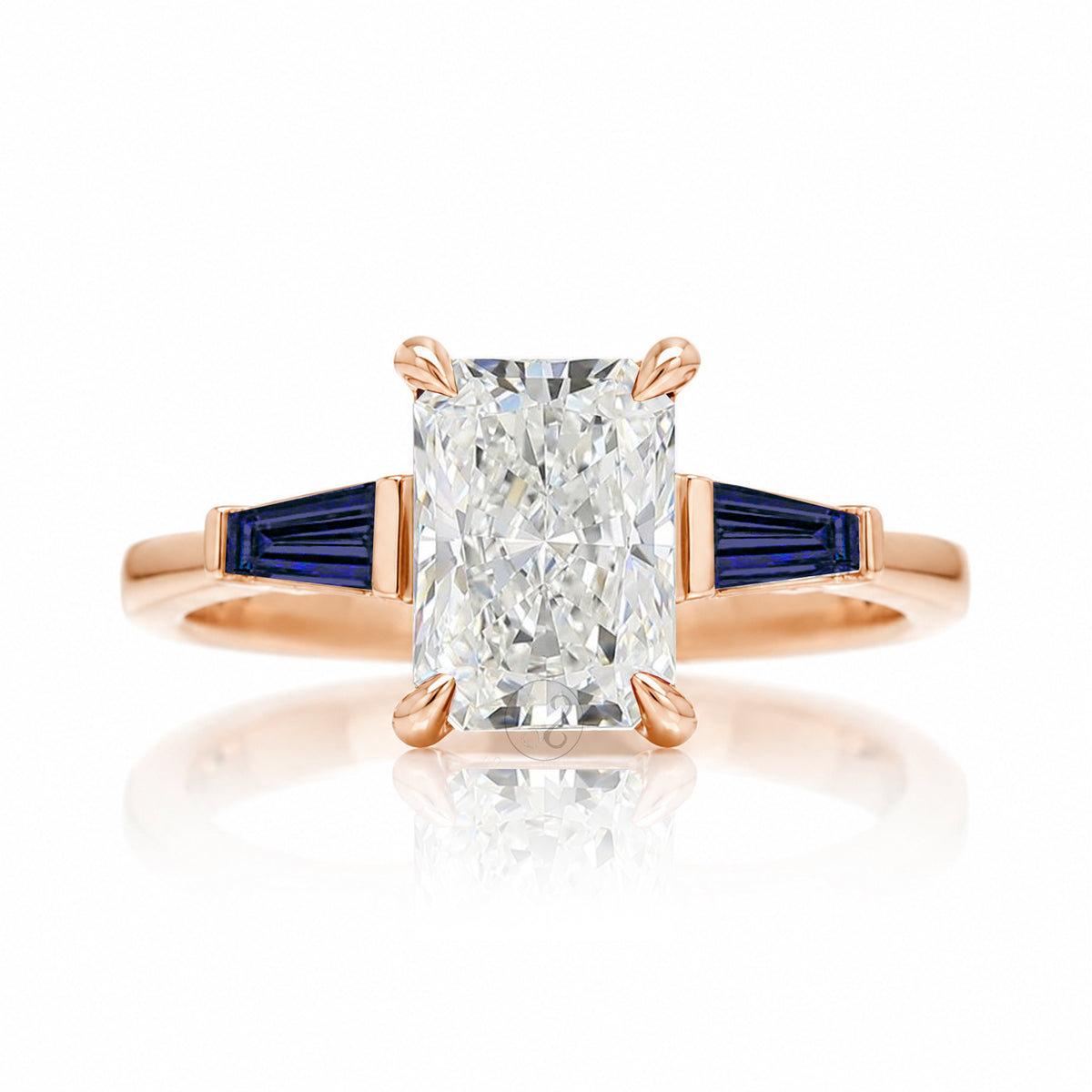 The Alice Radiant Cut Diamond Ring (Lab Grown)