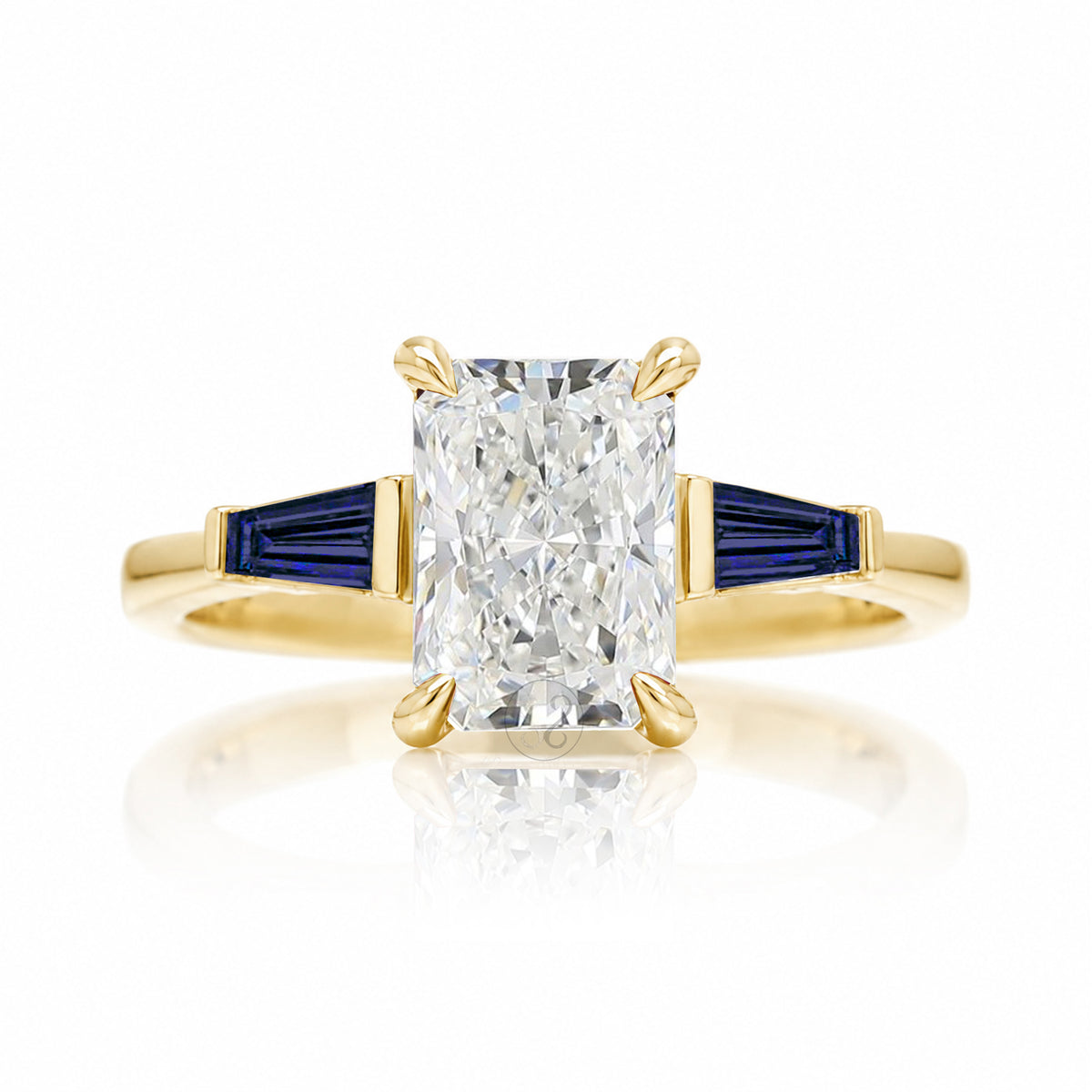 The Alice Radiant Cut Diamond Ring (Lab Grown)