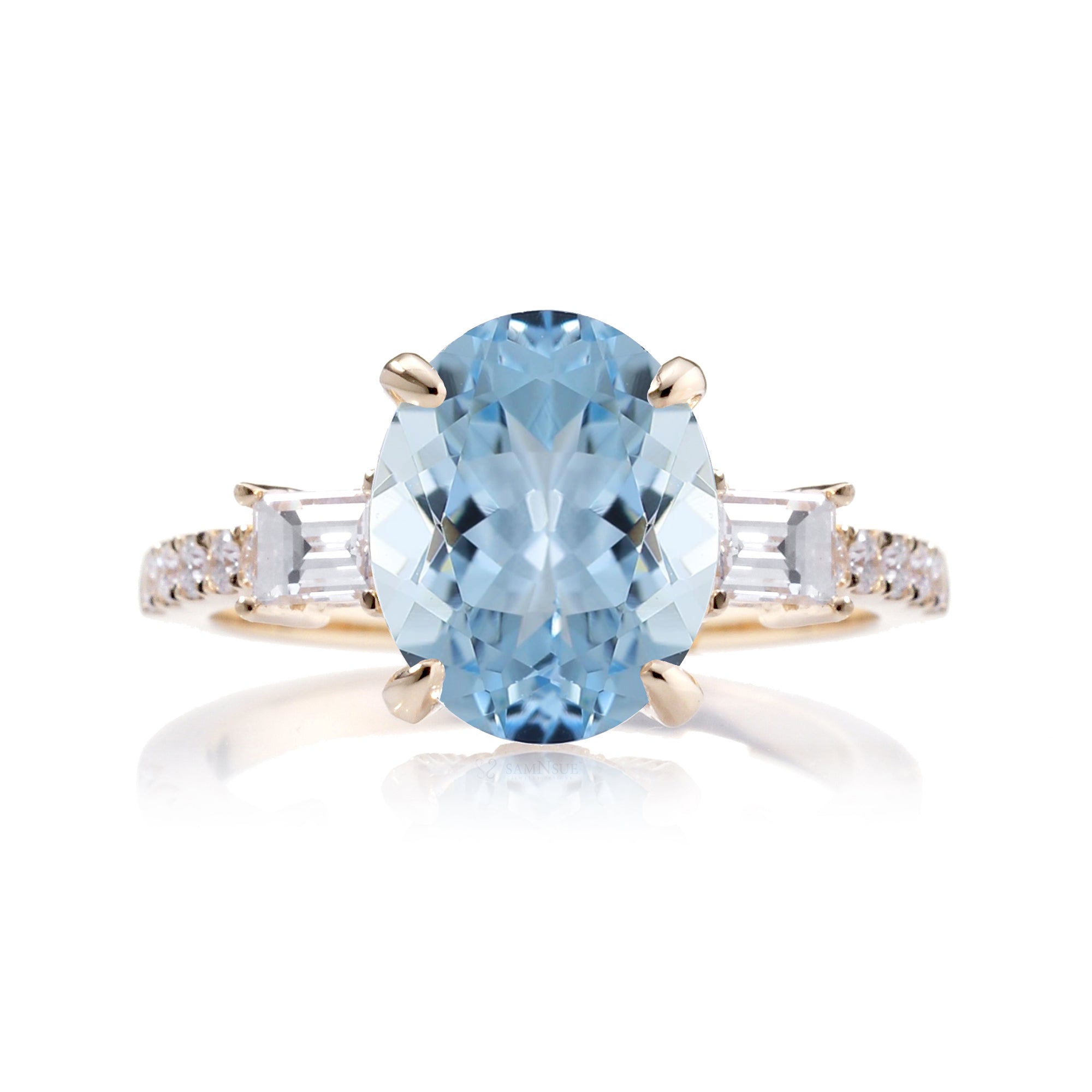 Aquamarine Oval Cut Ring with Baguette Diamonds – Fine Yellow Gold Engagement Jewelry