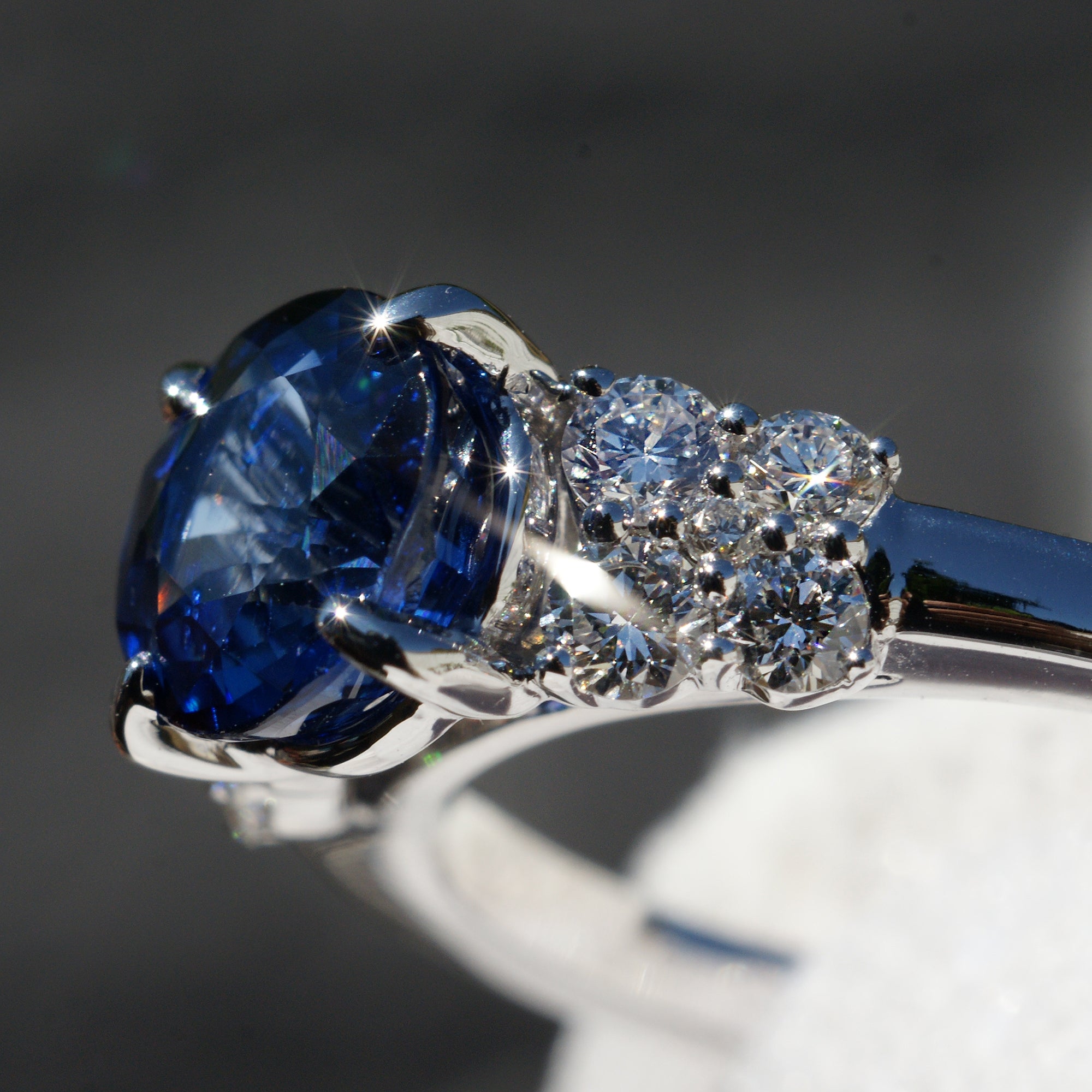 Round Ceylon Sapphire Diamond Ring 2.14ct - Three Stone Design