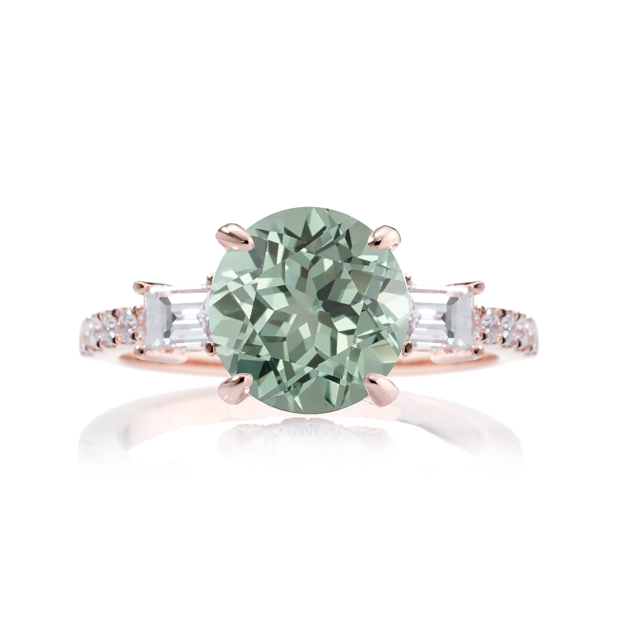 The Rey Round Green Sapphire Ring (Lab-Grown)