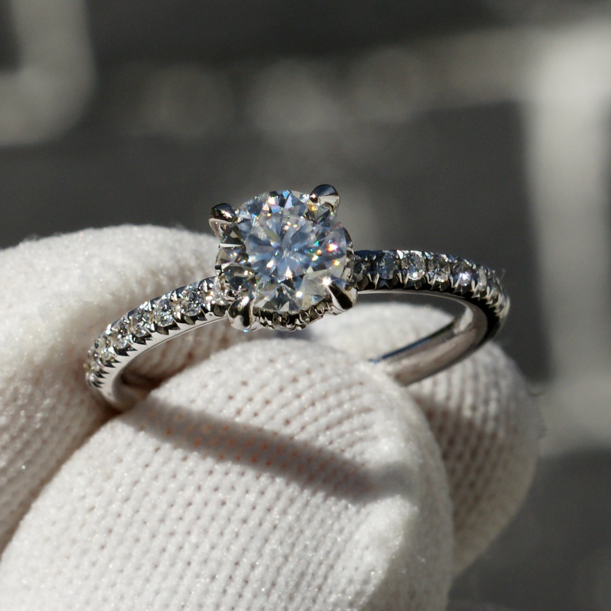 The Drenched Solitaire Round Moissanite Ring 6mm 18k white gold